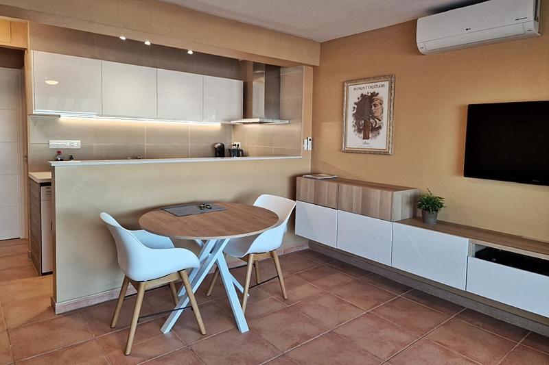 Apartment with Sea View - Photo 30
