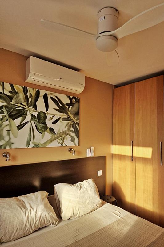 Apartment with Sea View - Photo 19
