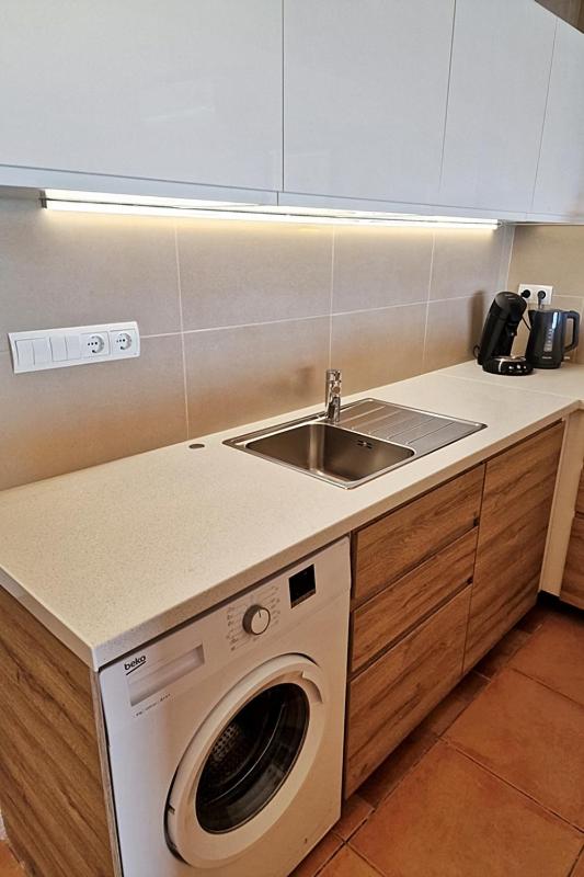 Apartment with Sea View - Photo 22