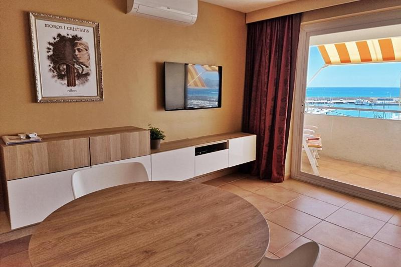 Apartment with Sea View - Photo 14