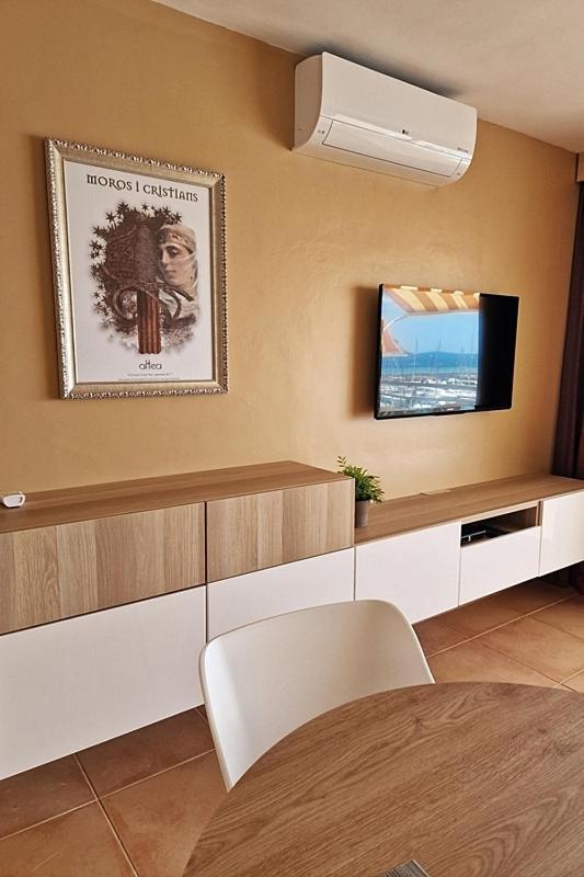 Apartment with Sea View - Photo 23