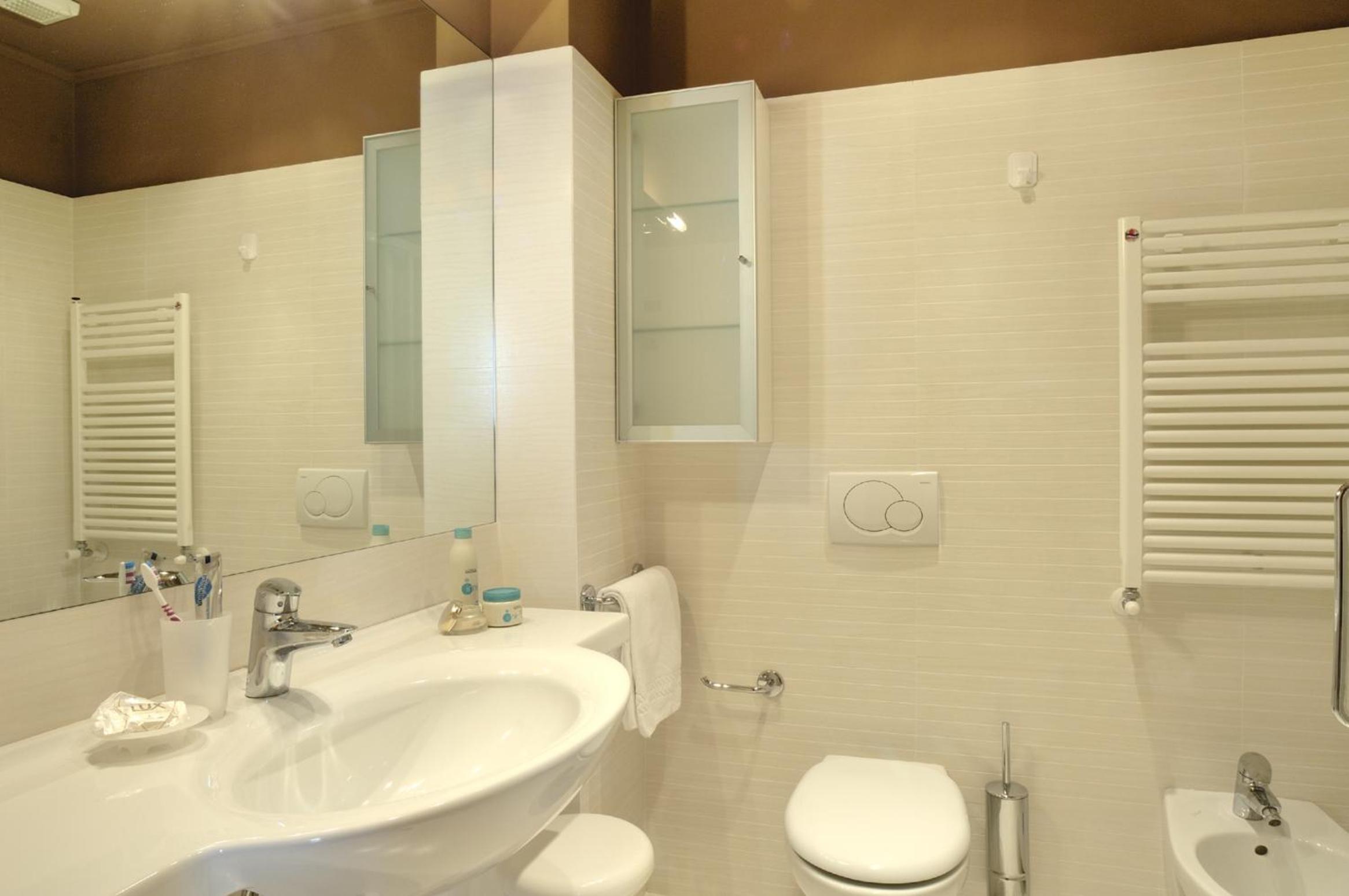 One-Bedroom Apartment in dependence (4 adults + 1 child) - Photo 2