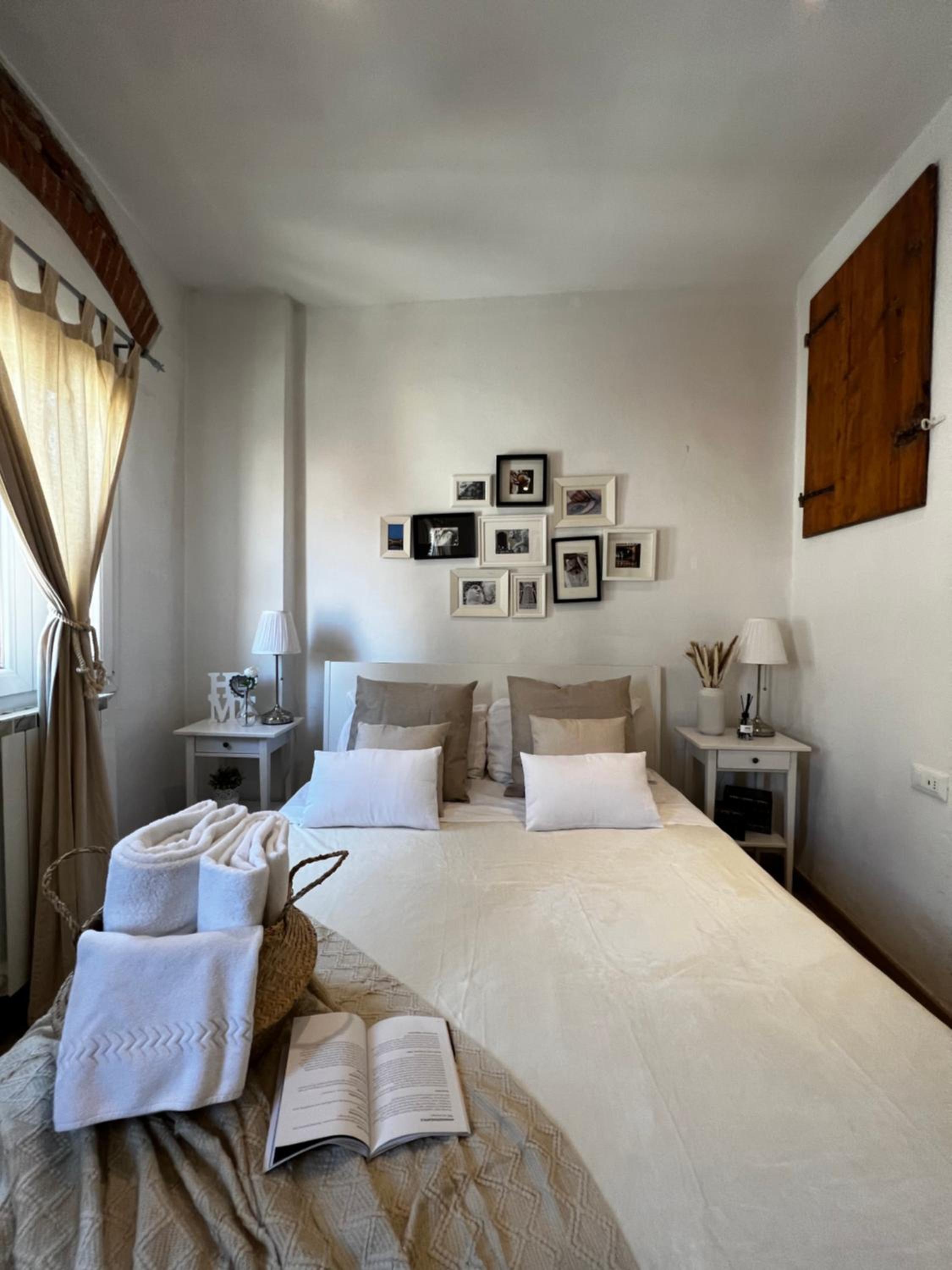 Deluxe Room (2 Adults + 1 Child) photo 2