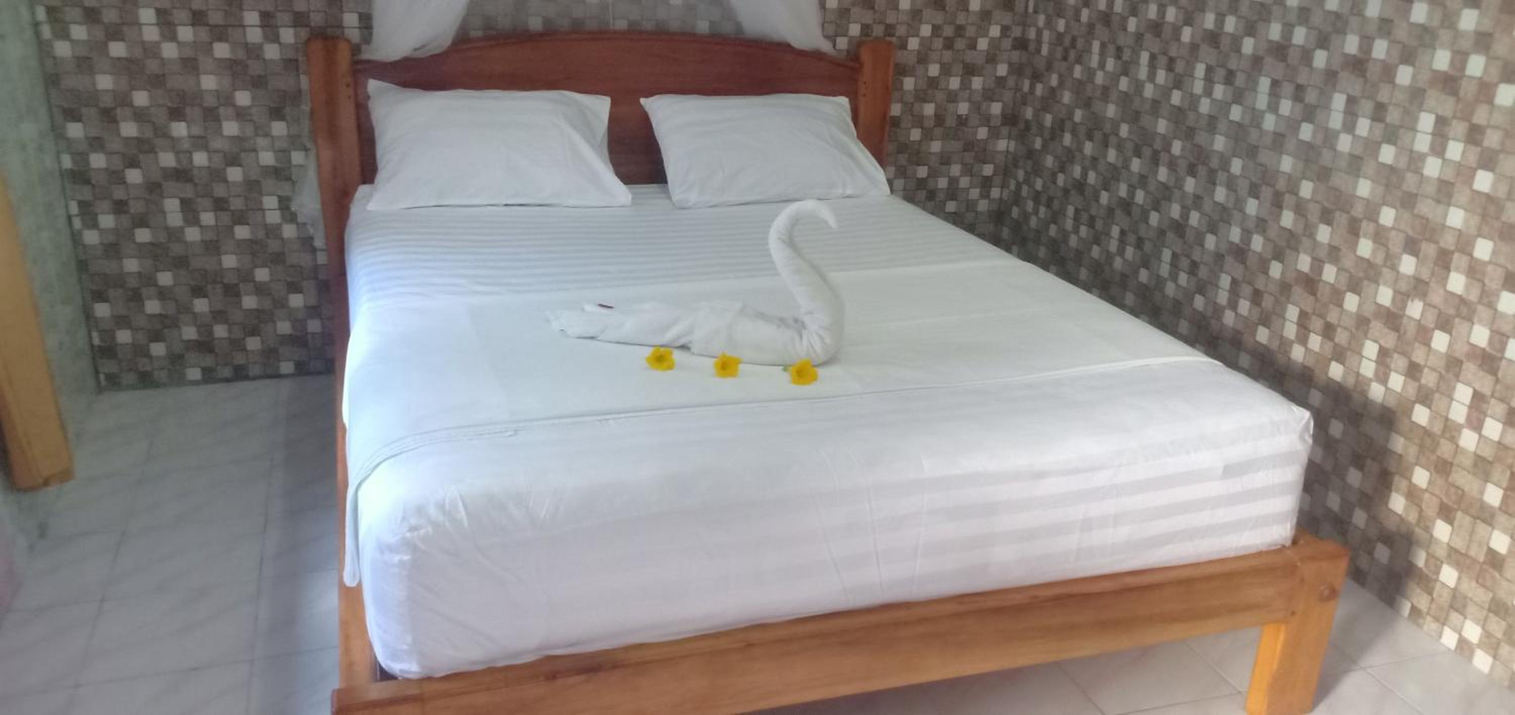 Double Room with Private Bathroom - Photo 40