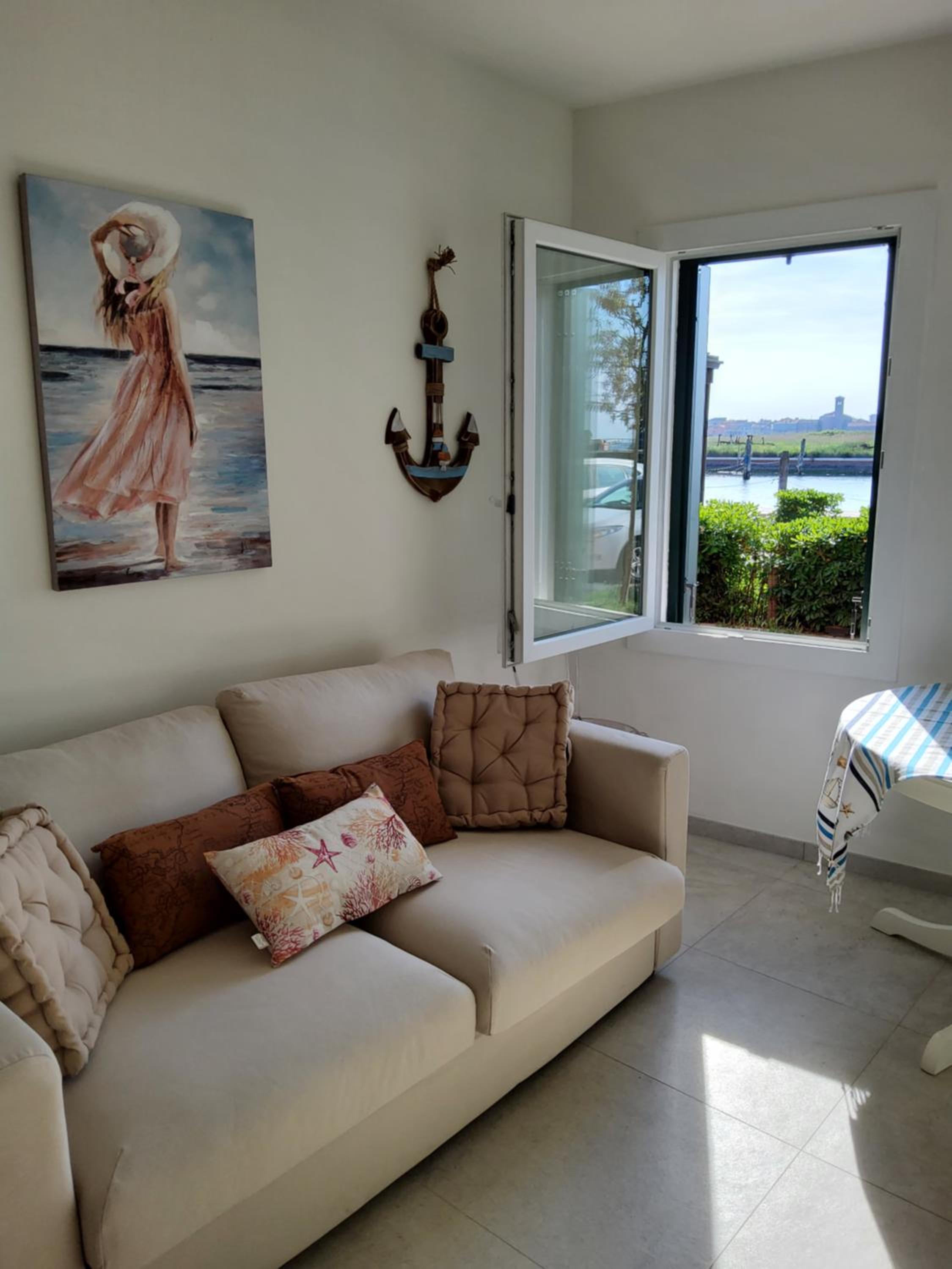 Apartment with Sea View photo 2
