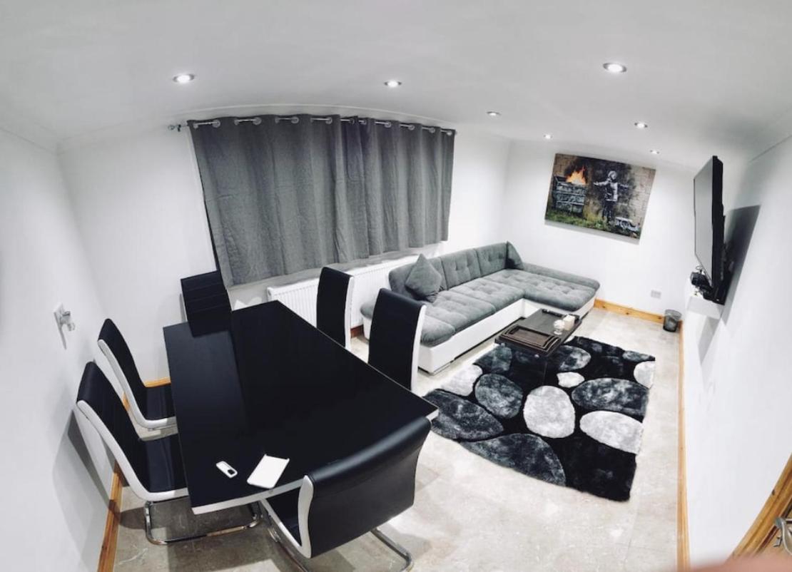 Two-Bedroom Apartment photo 1