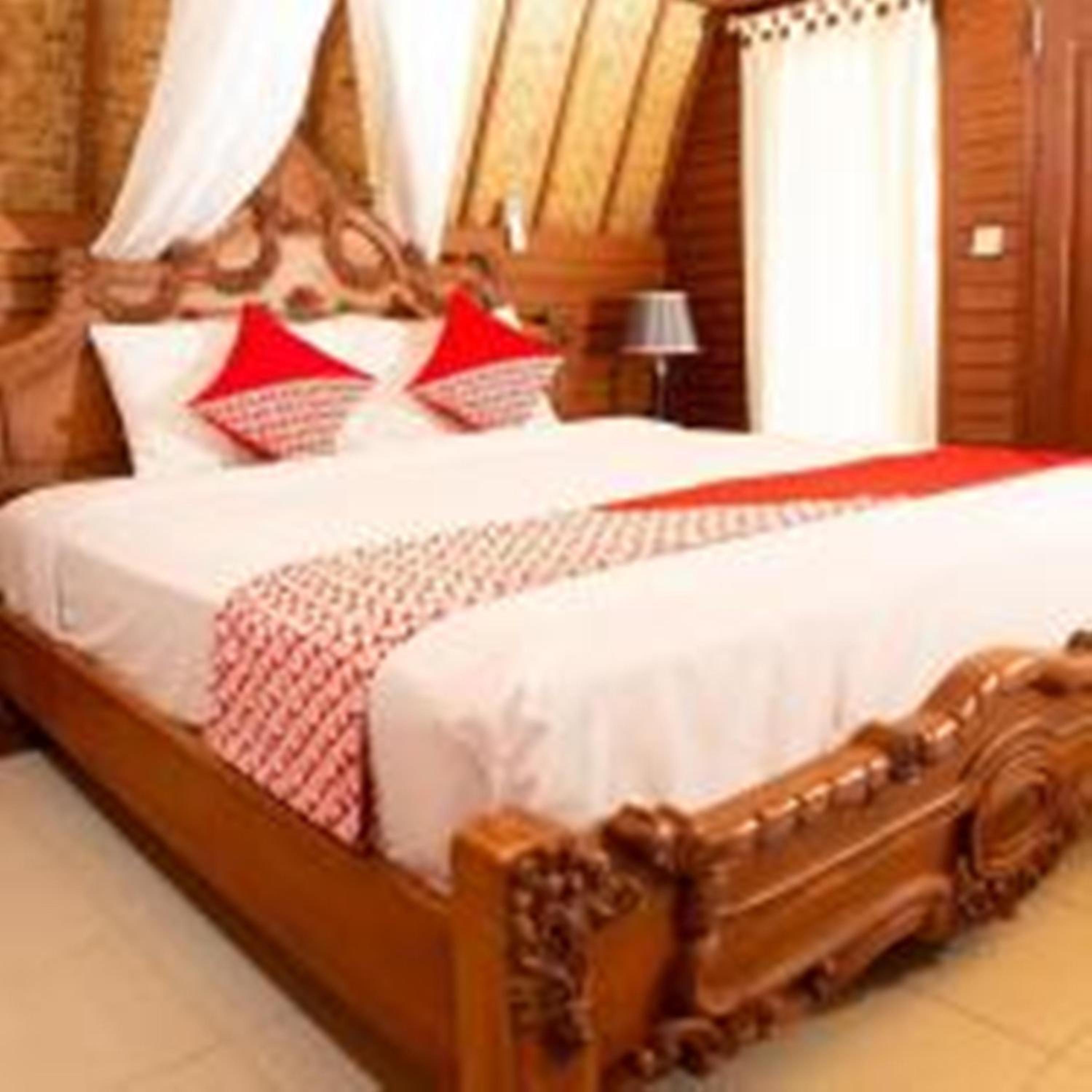 Deluxe Double Room with Balcony and Sea View - Photo 1