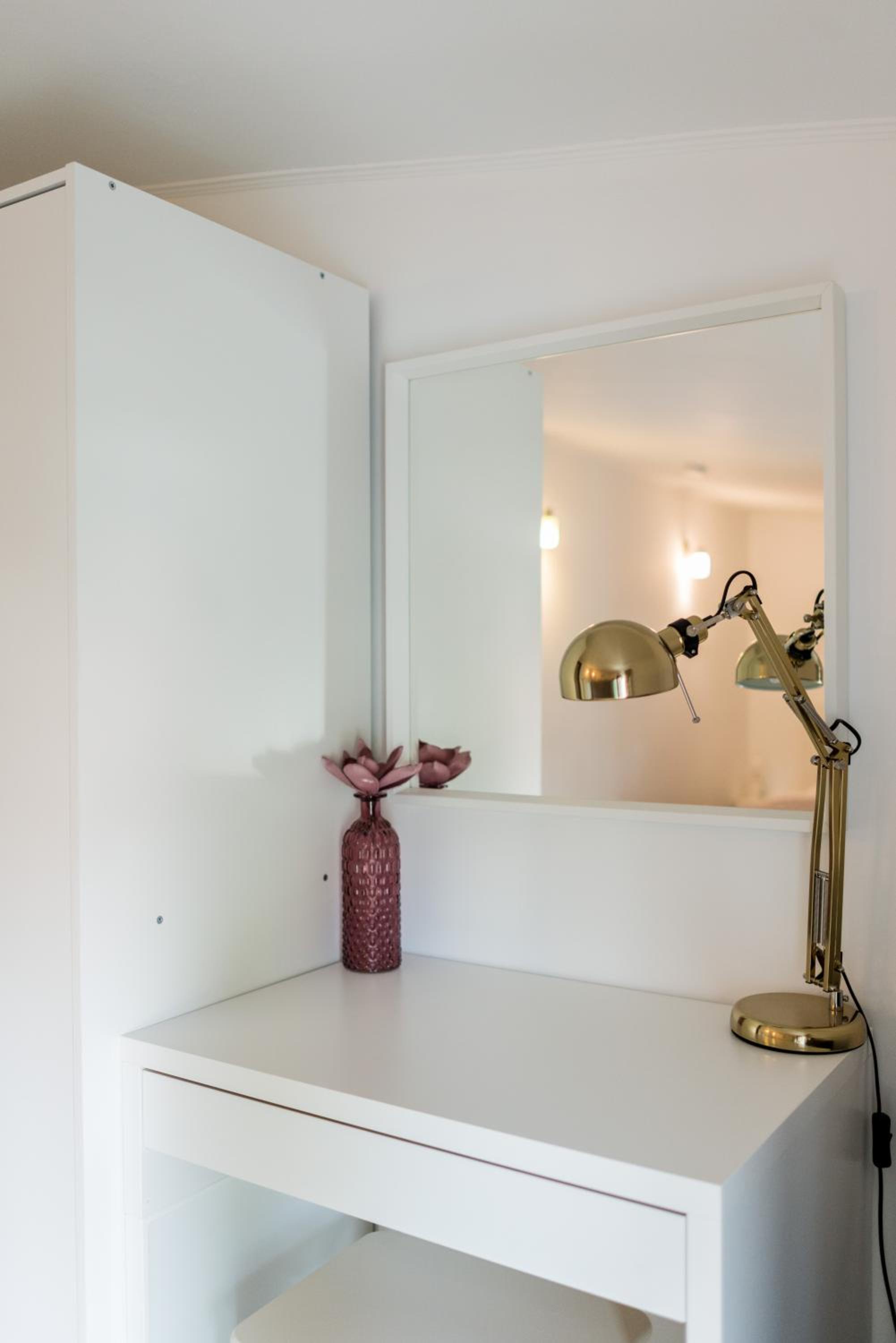 Apartment with Terrace - Photo 13