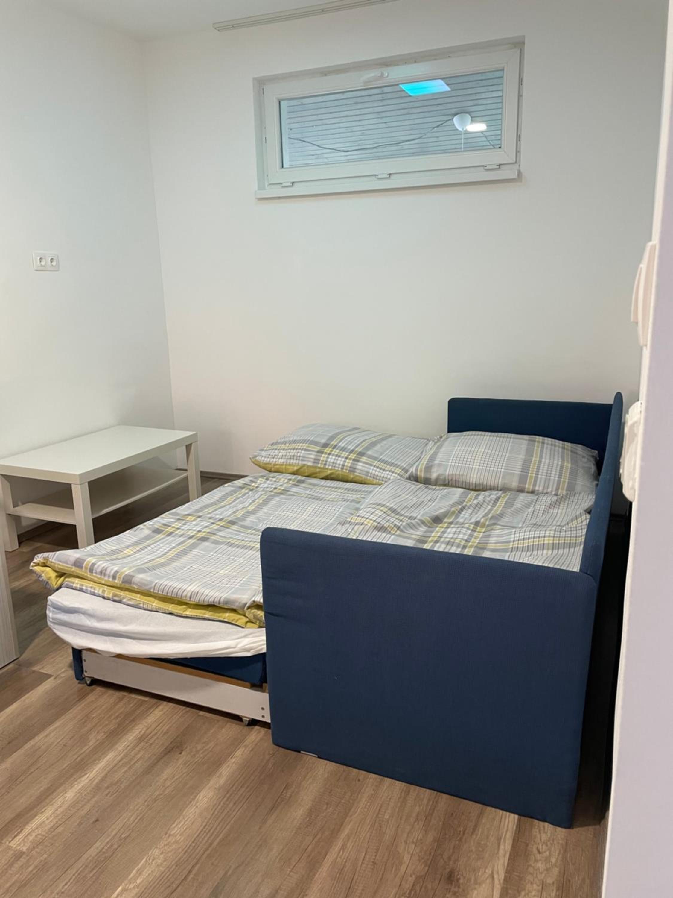 One-Bedroom Apartment - Photo 31