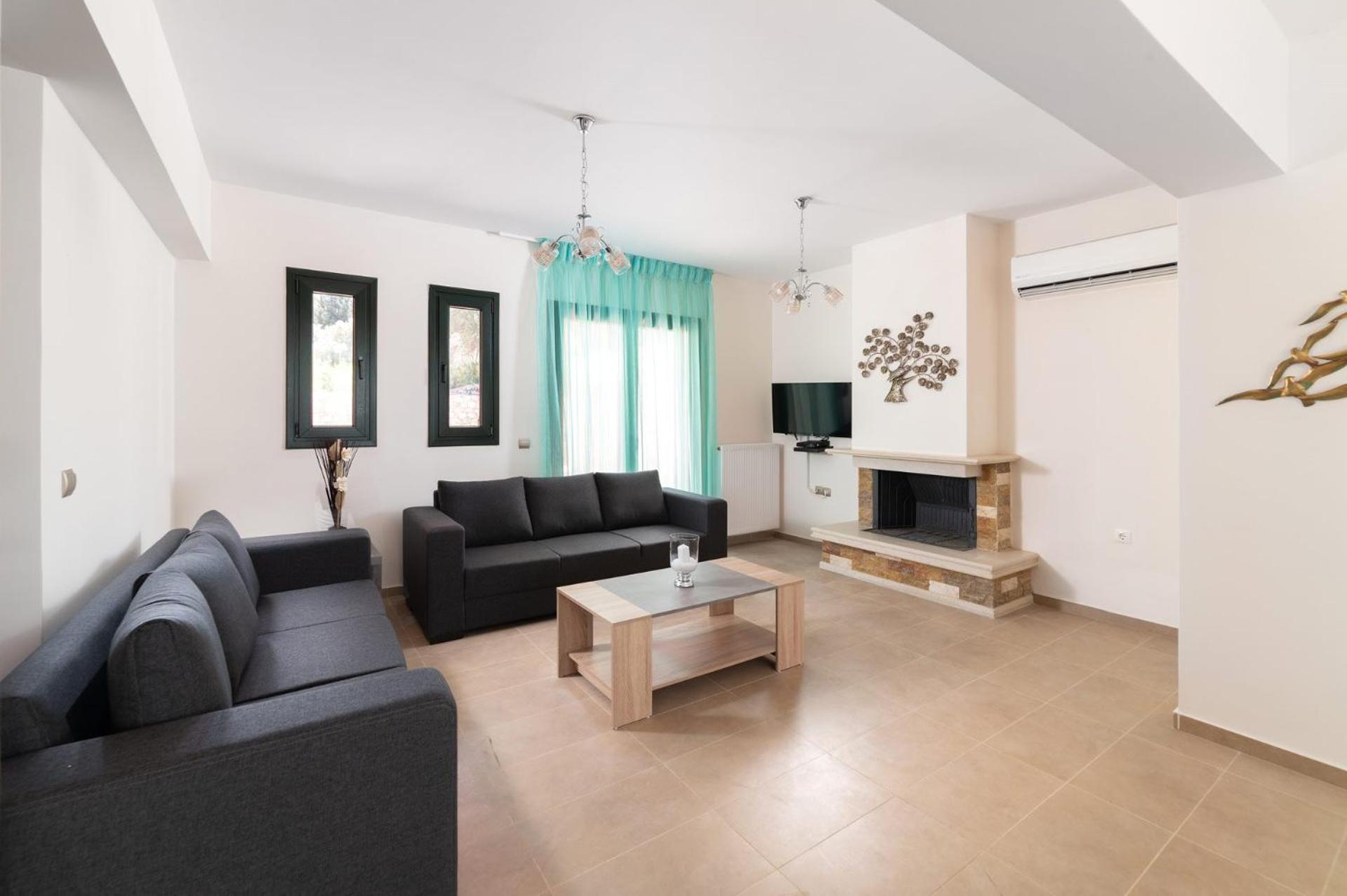 Villa photo 1