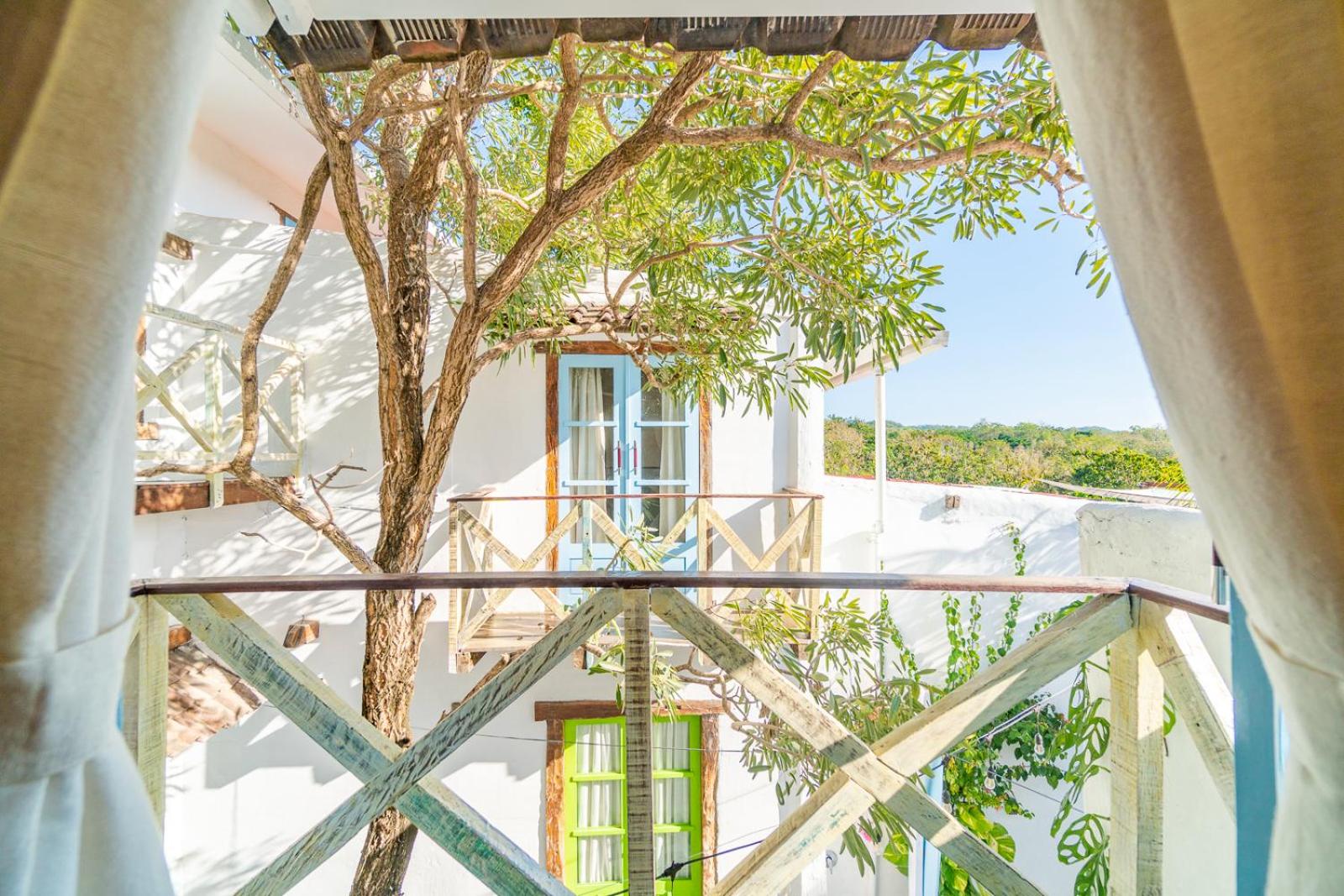 Double Room with Garden View - Photo 3