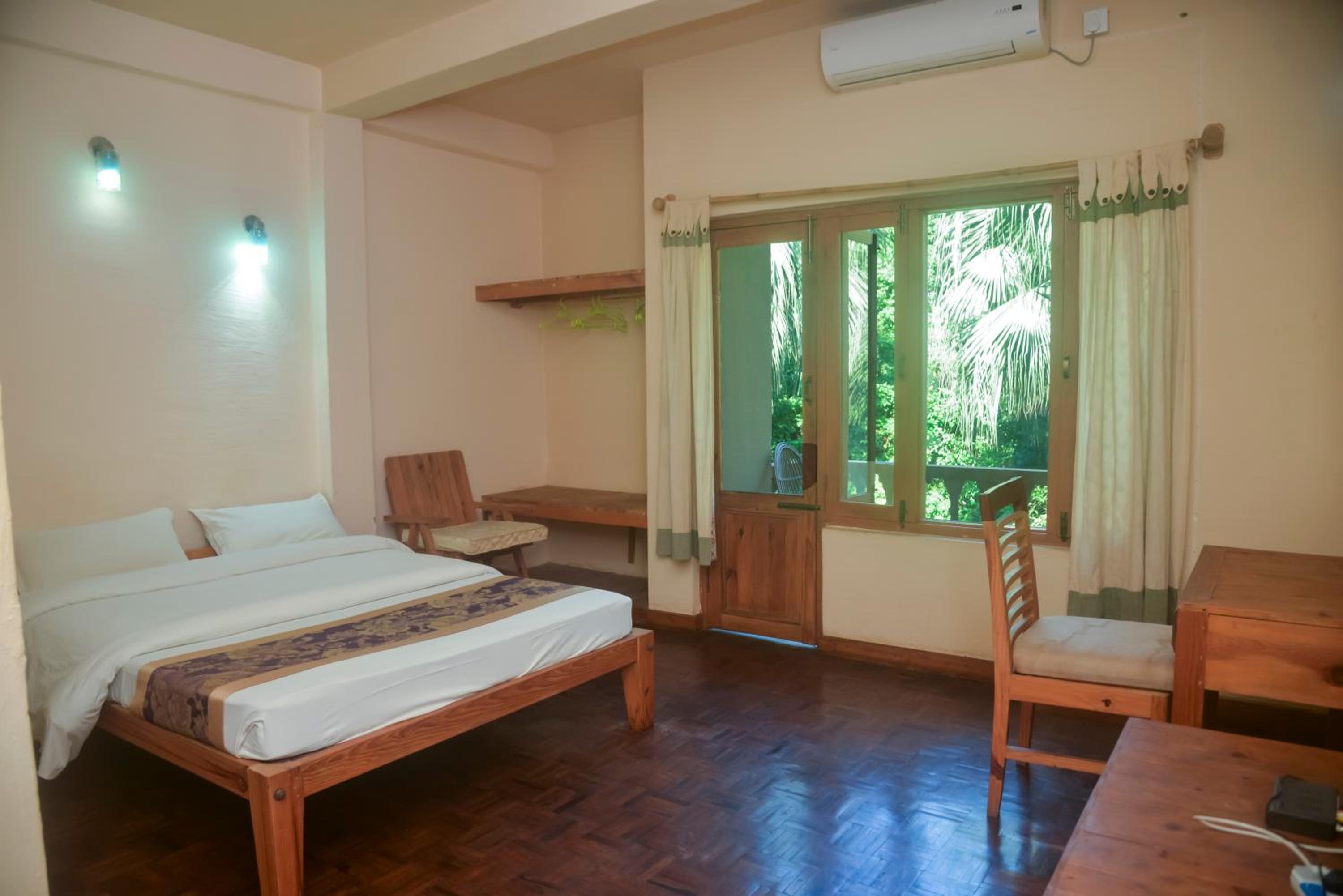 Deluxe Single Room with Balcony