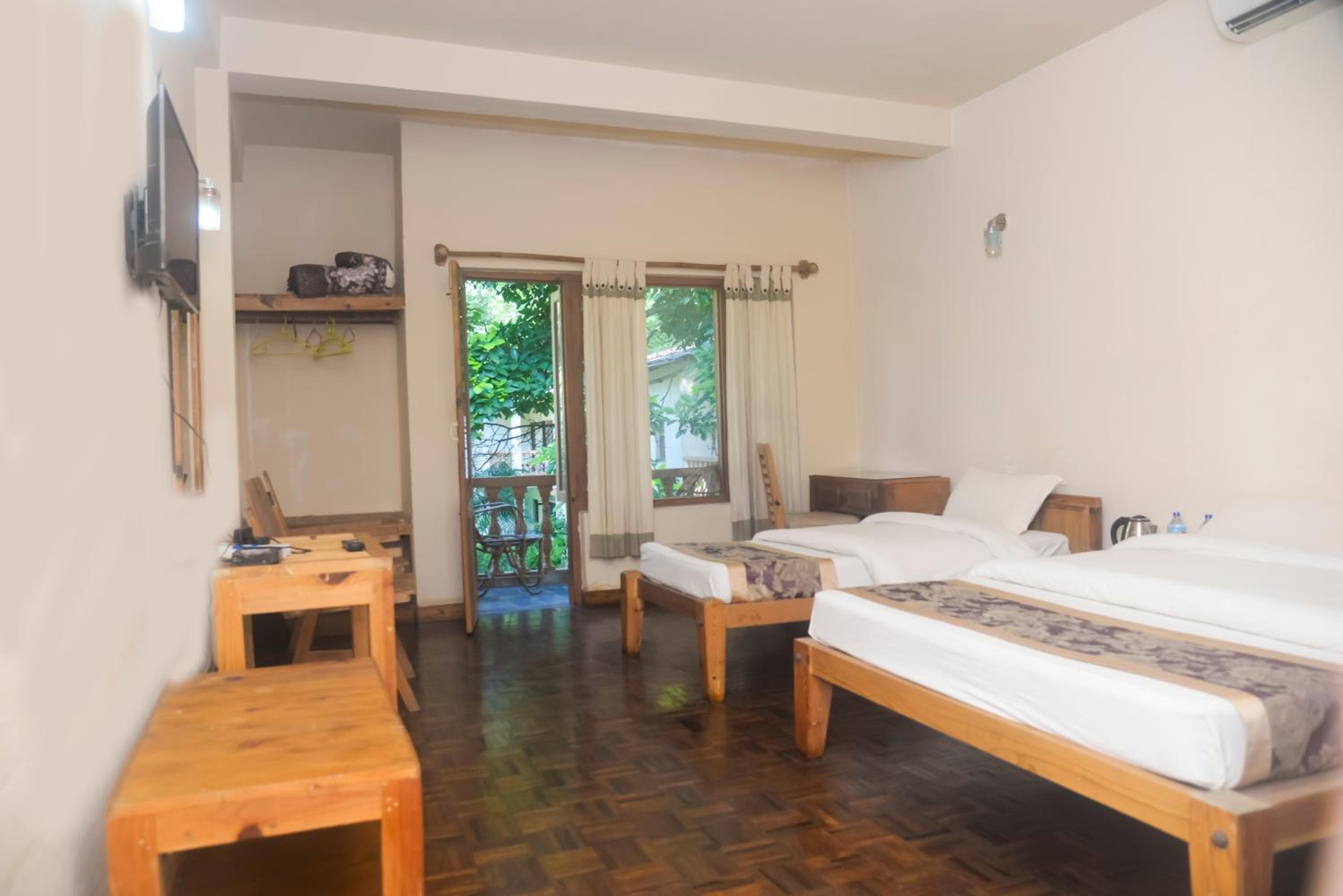 Deluxe Triple Room