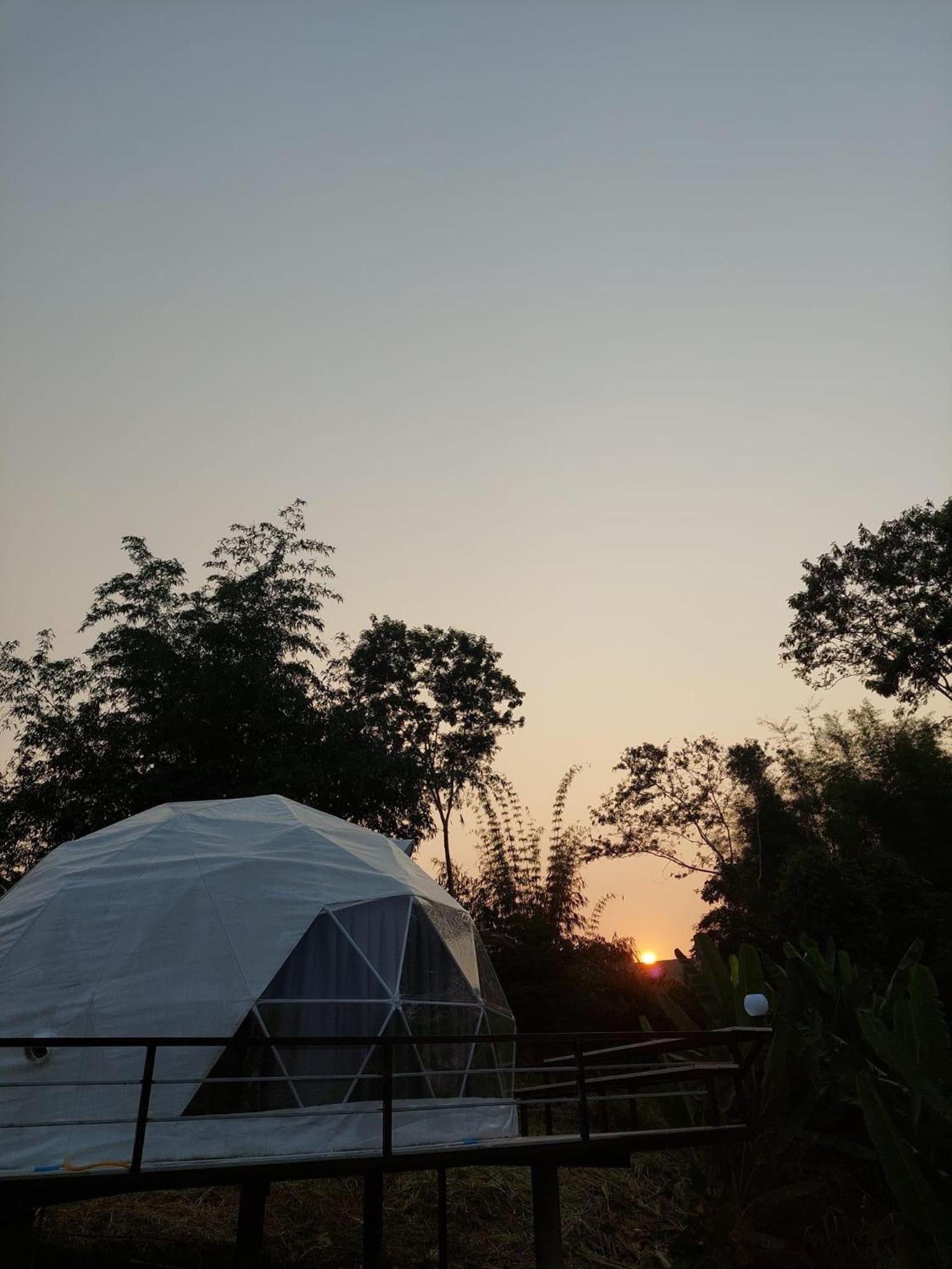 Tent - Photo 10