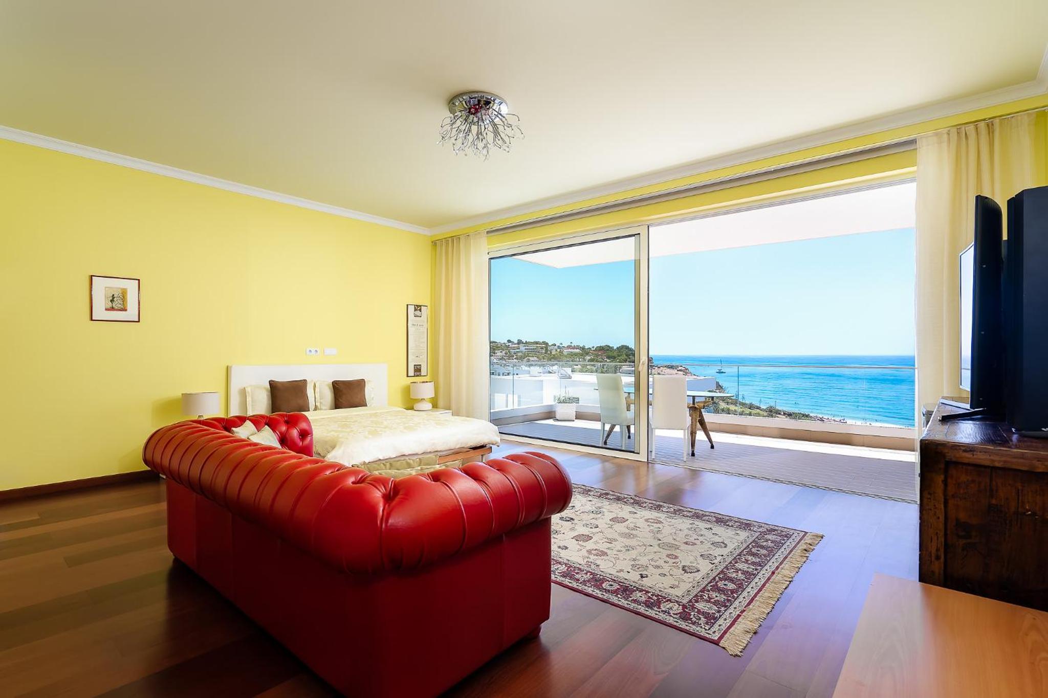 Junior Suite with Sea View - Photo 1