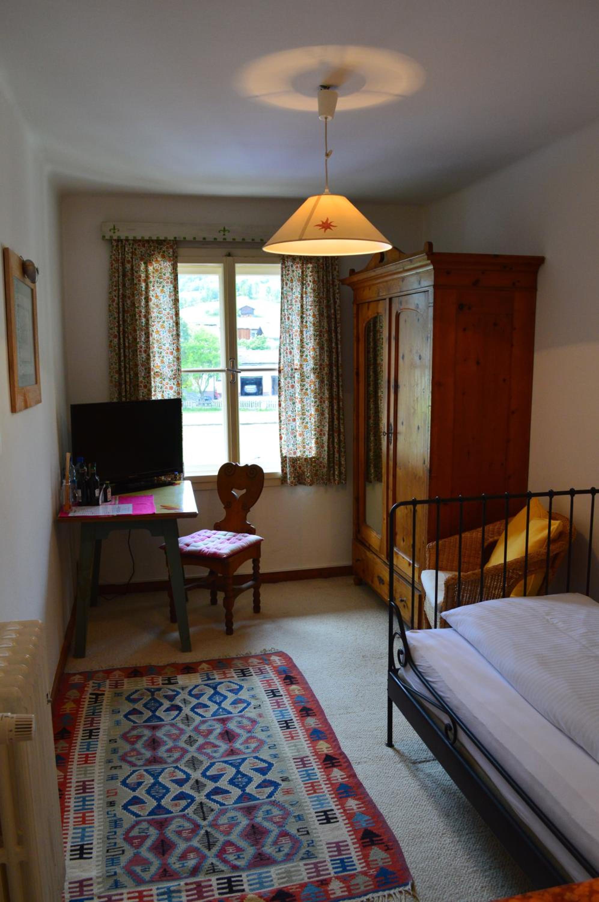 Single Room photo 2