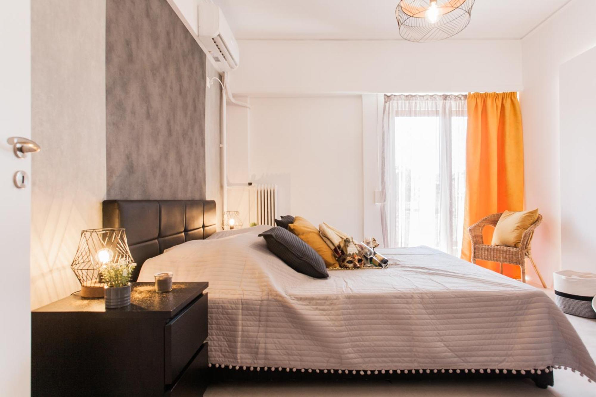 Standard Double Room With Shared Bathroom