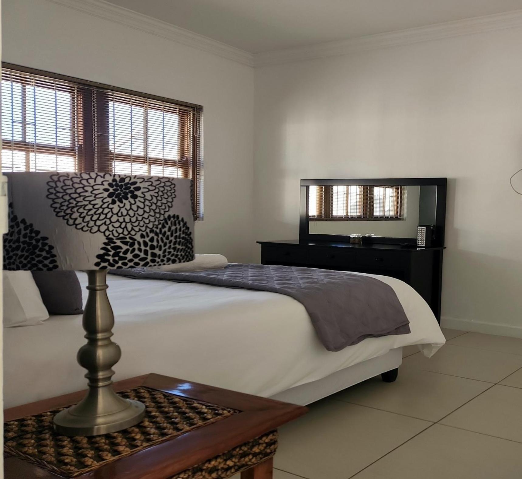 Deluxe Apartment - Photo 2
