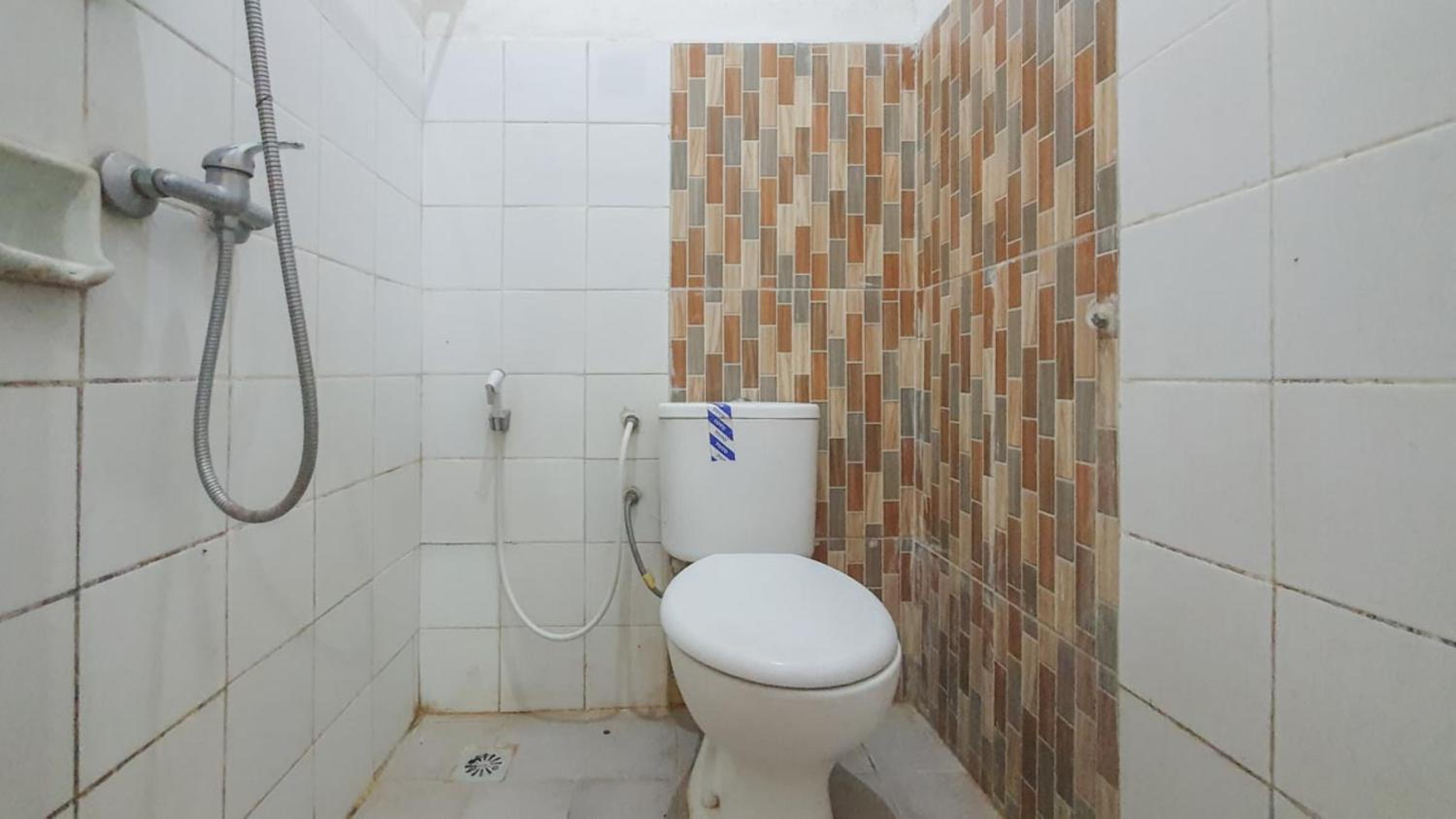 Standard Double Room - Photo 7
