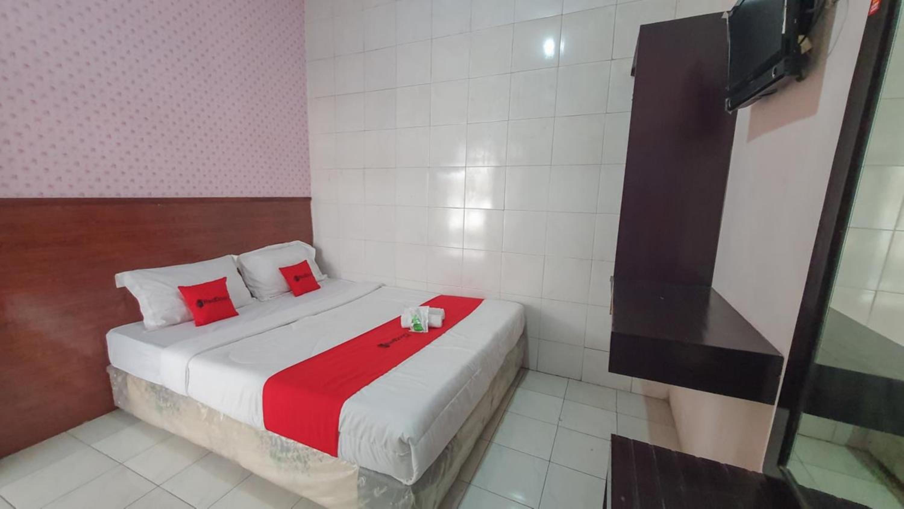 Standard Double Room - Photo 2