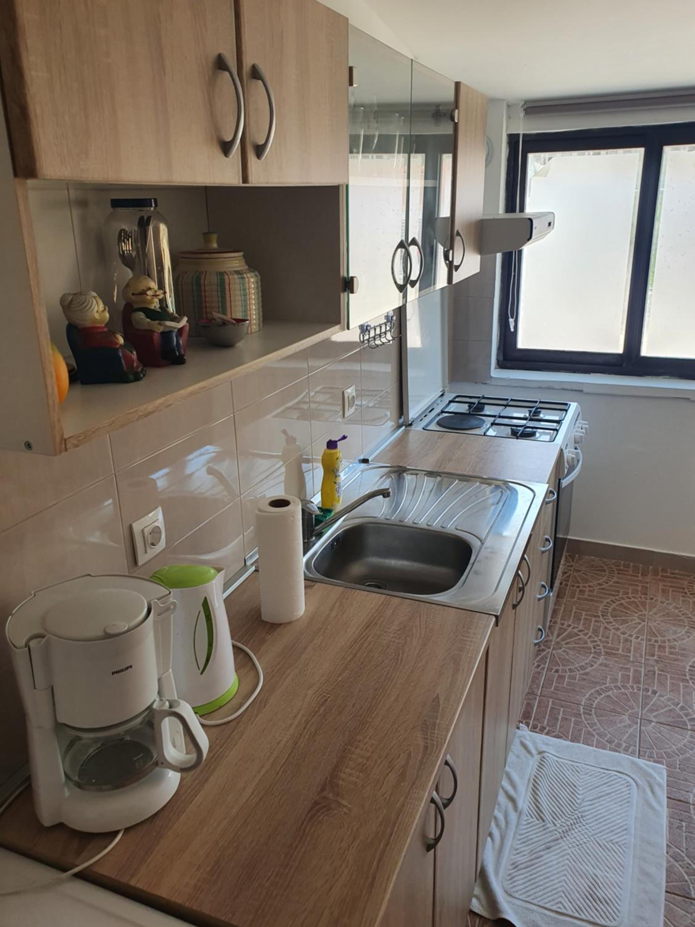 One-Bedroom Apartment - Photo 7