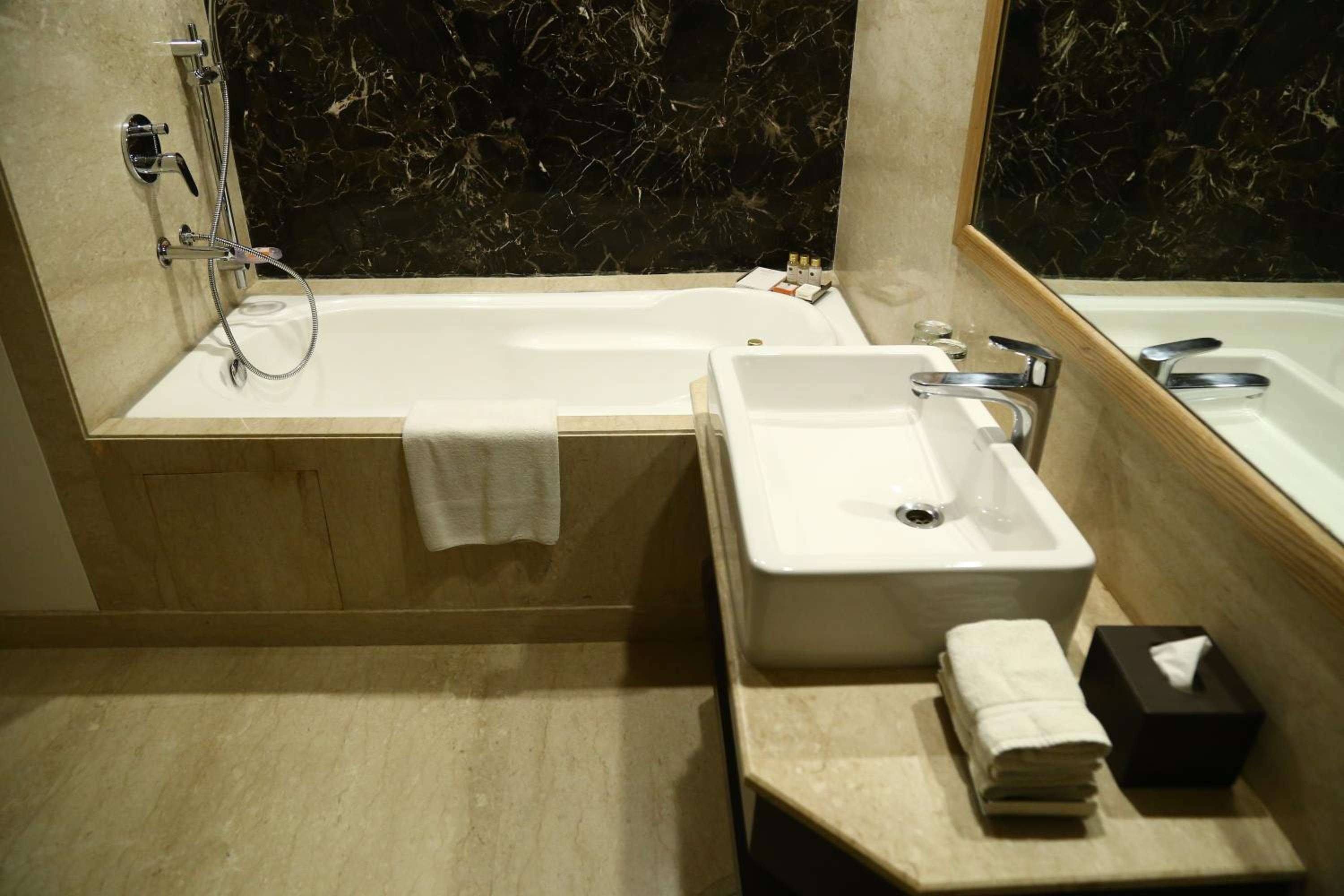 Suite - 1 Bedroom photo 2