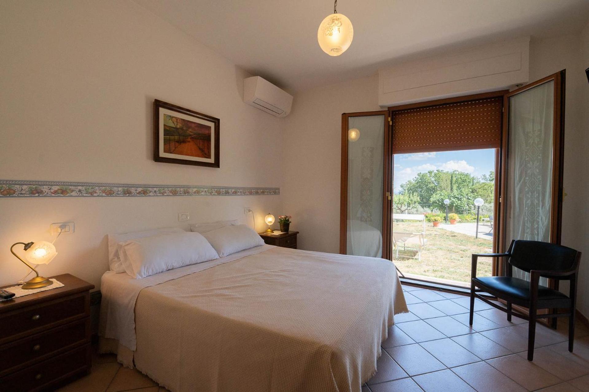 Superior Two-Bedroom Apartment with Pool View photo 2