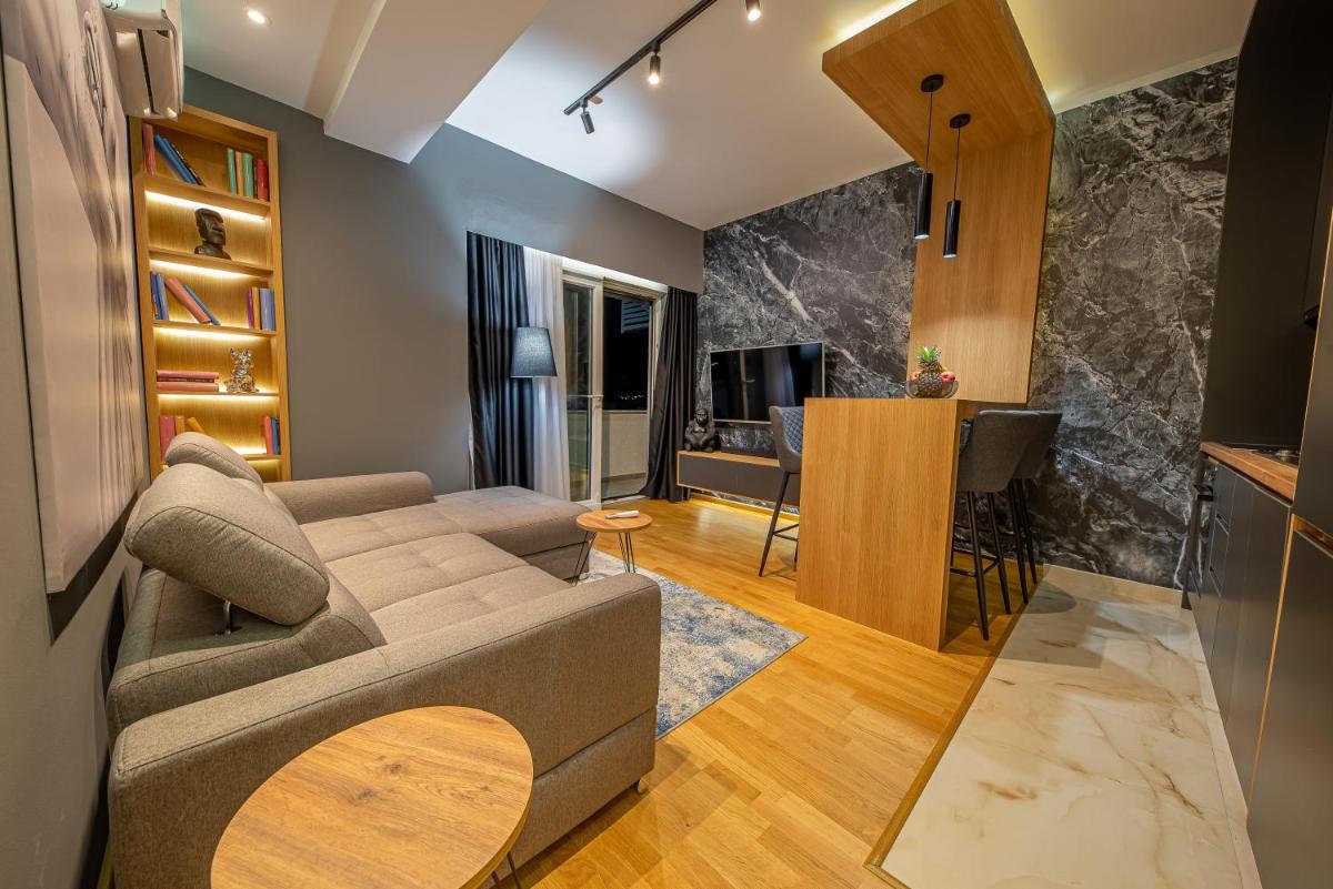 Superior Apartment