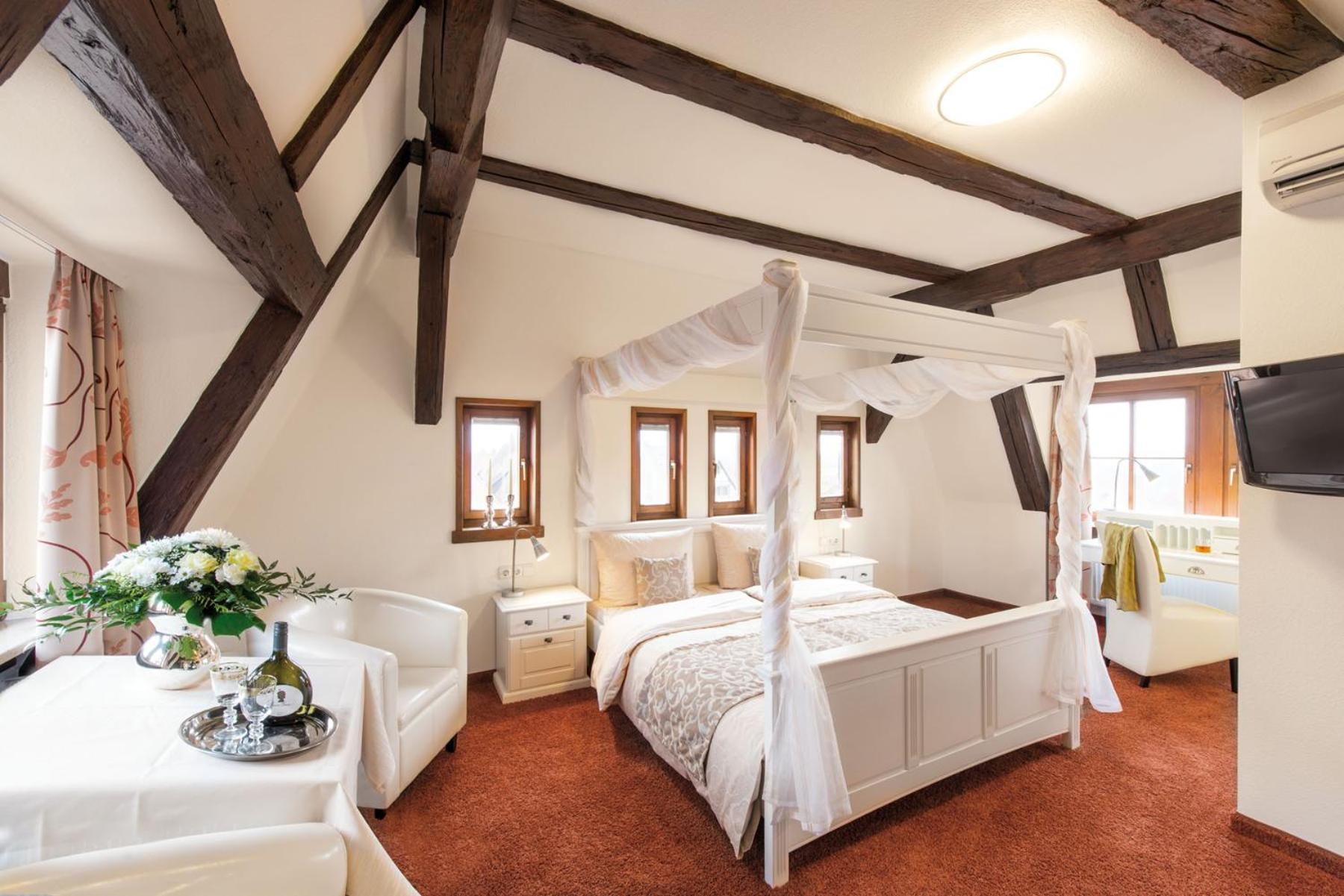 Small Double Room photo 1