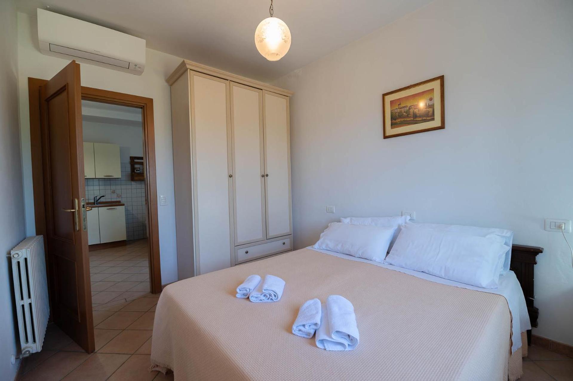Superior Three-Bedroom Apartment with pool view photo 1