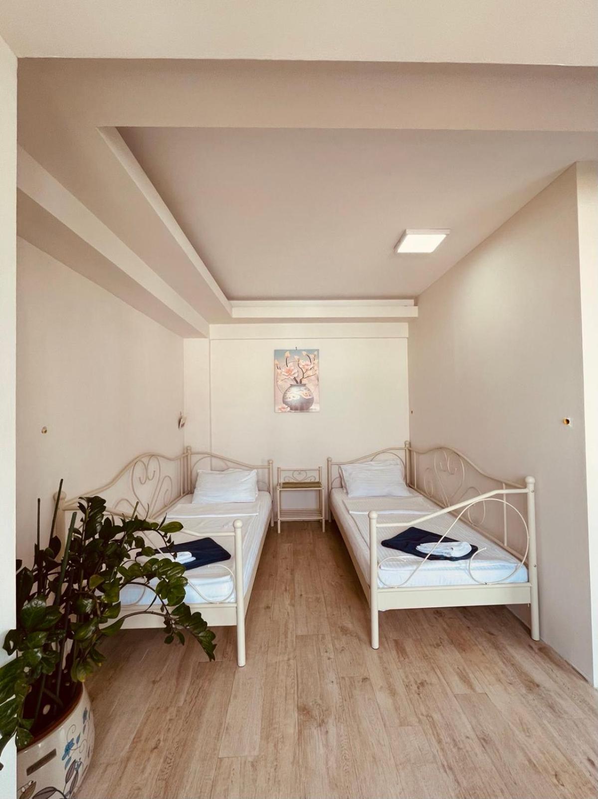 Two-Bedroom Apartment with Balcony photo 1