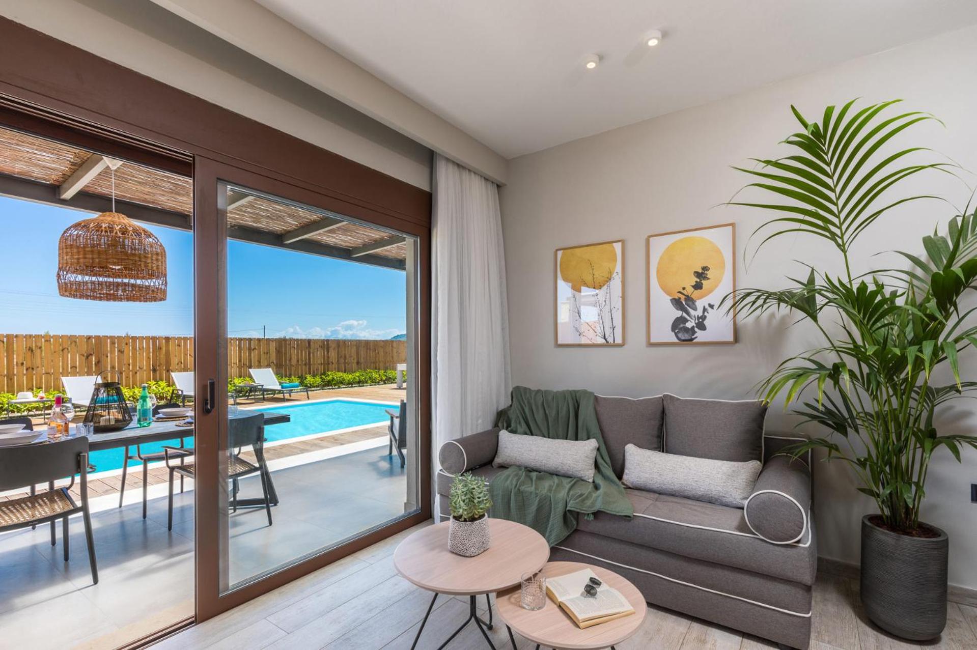 Villa photo 2