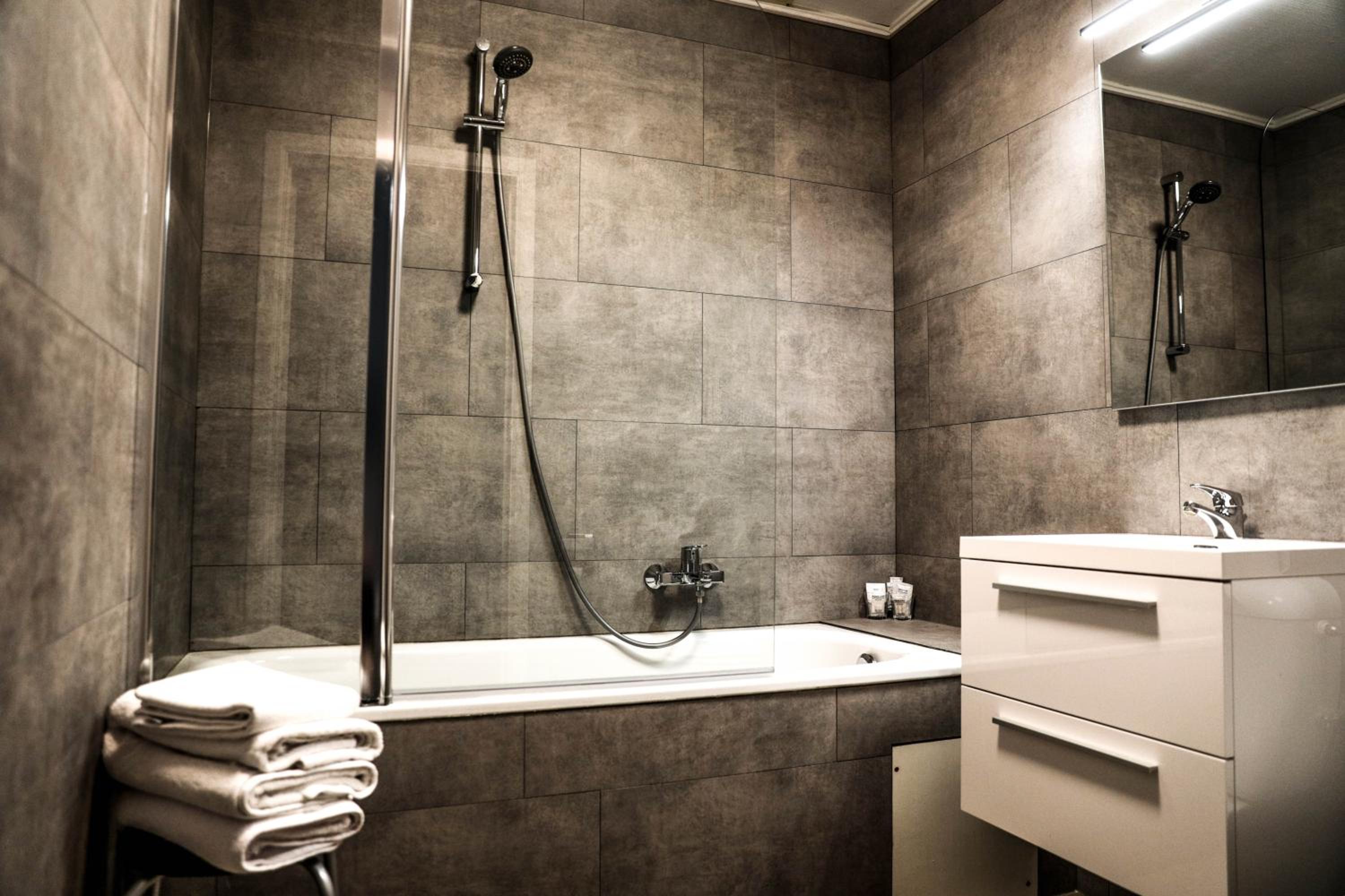 Budget Triple Room - Photo 2