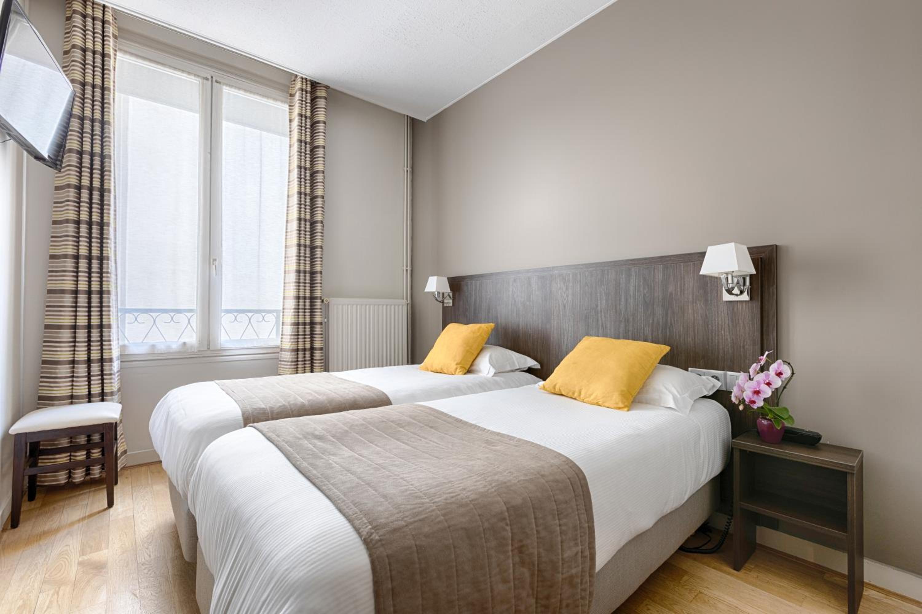 Superior Twin Room photo 1