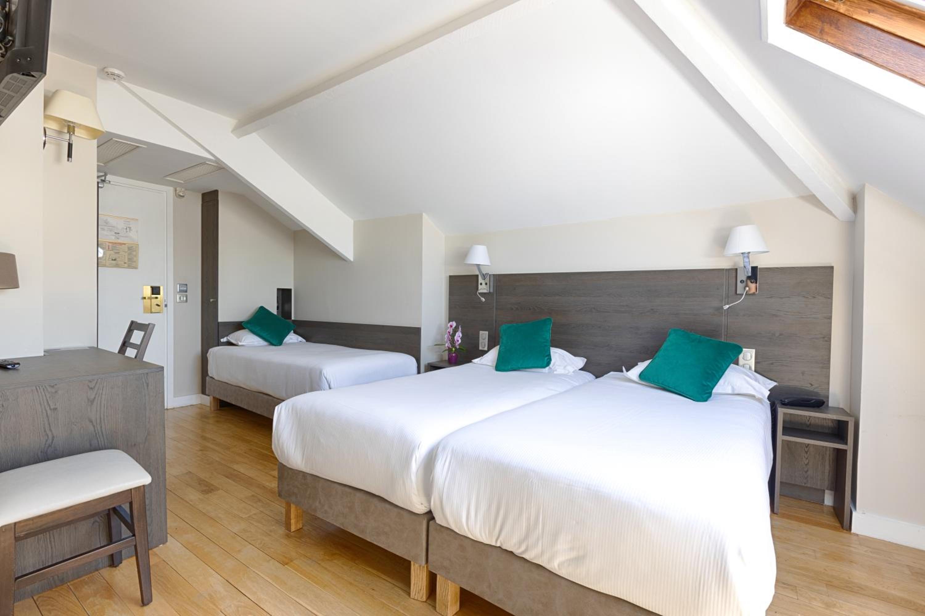 Triple Room photo 1