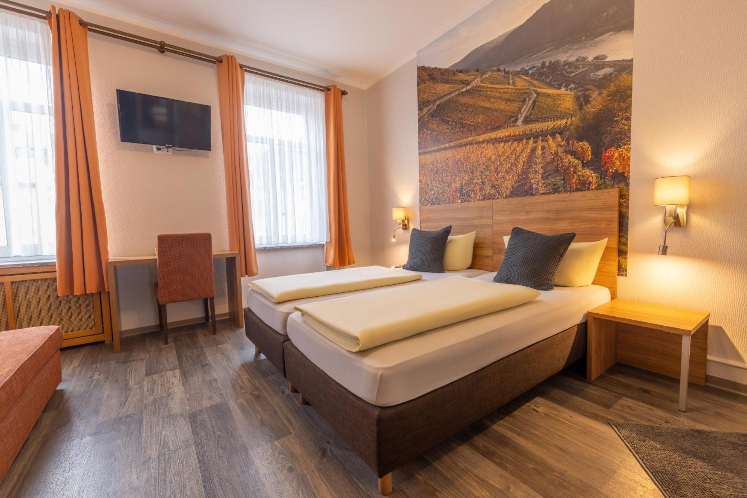 Double Room - Photo 30