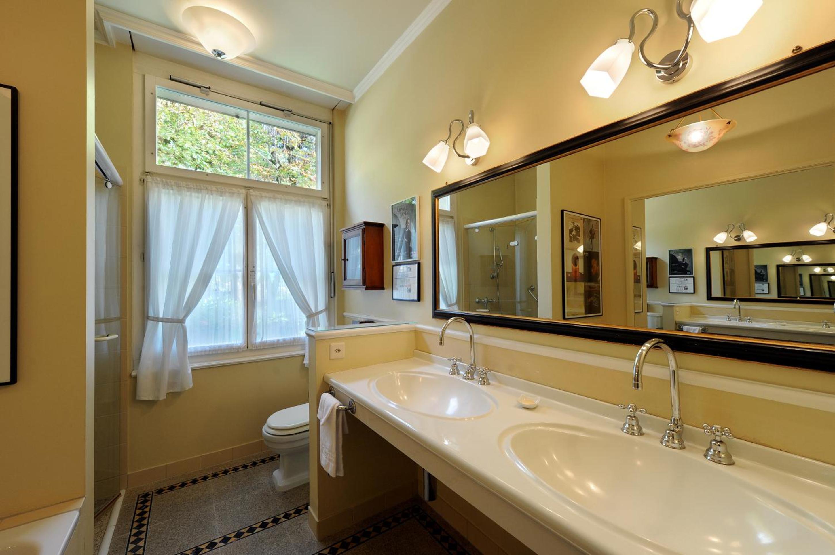 Junior Suite (3 Adults) photo 3