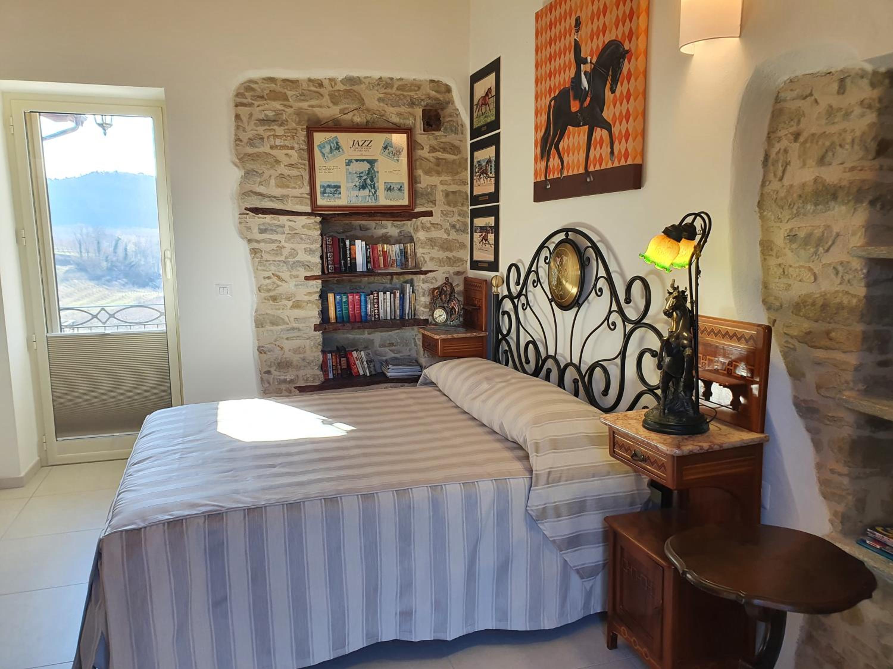 Deluxe Double Room with Balcony photo 1