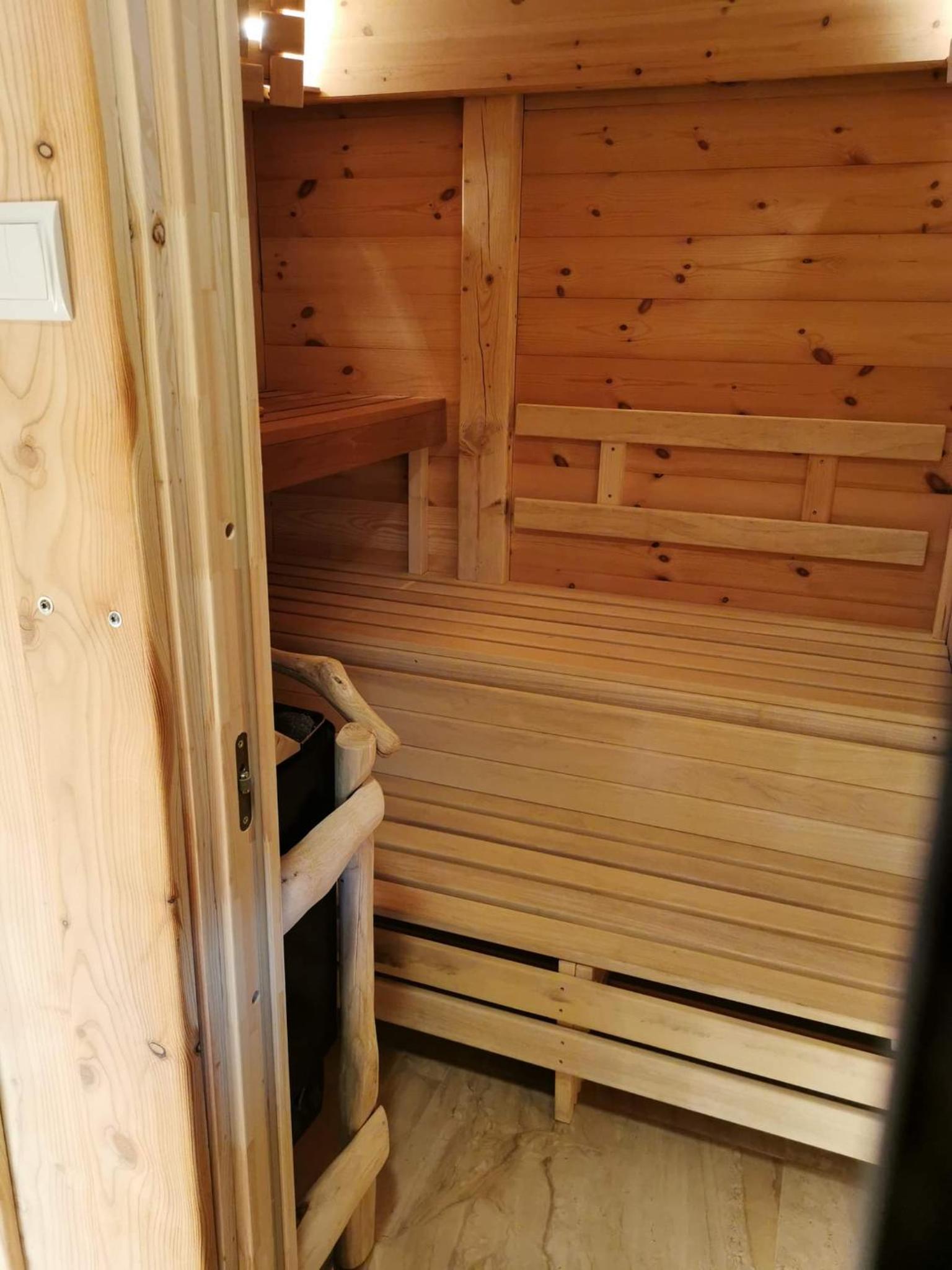 One-Bedroom Apartment - Photo 13
