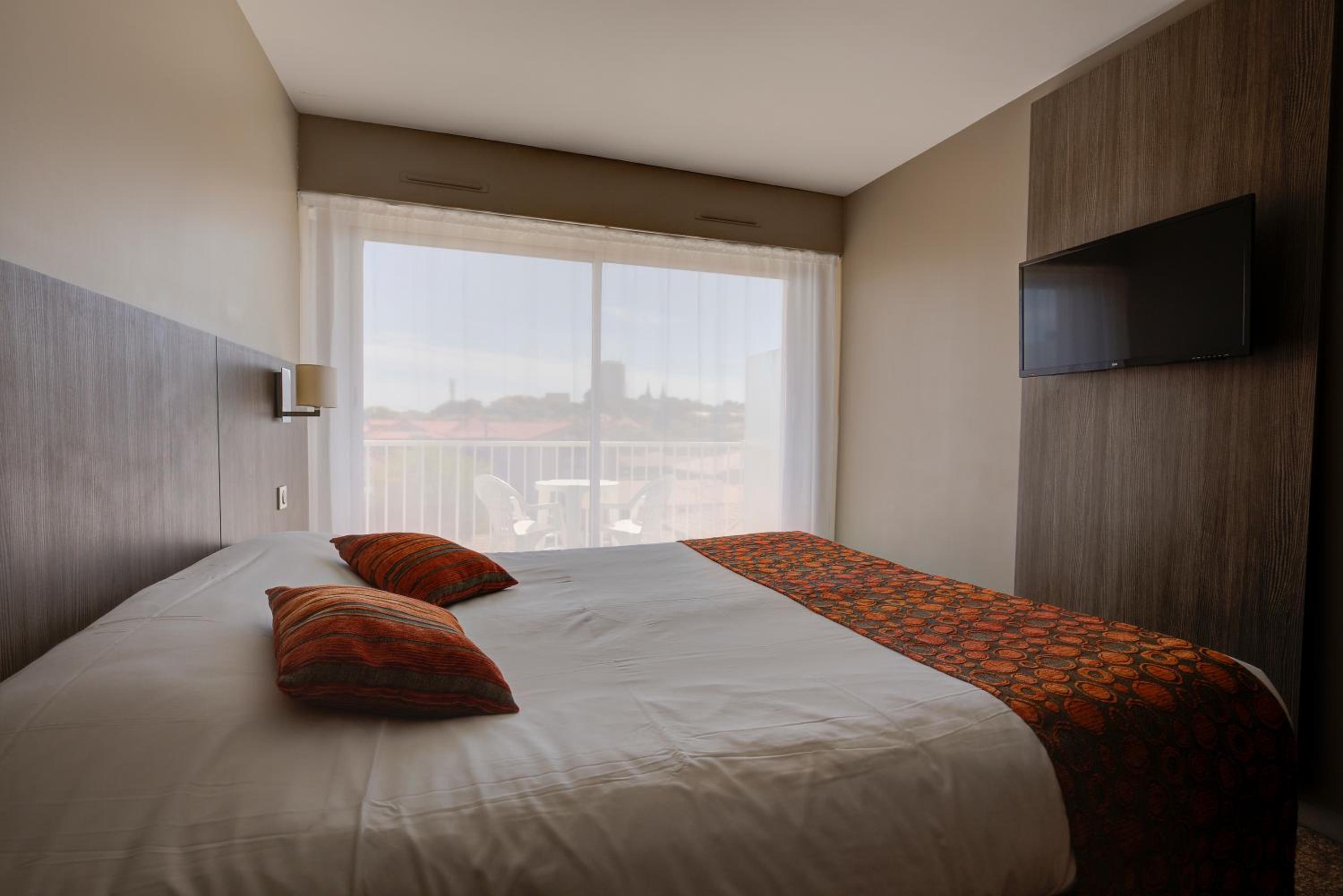 Superior Double Room - Photo 13
