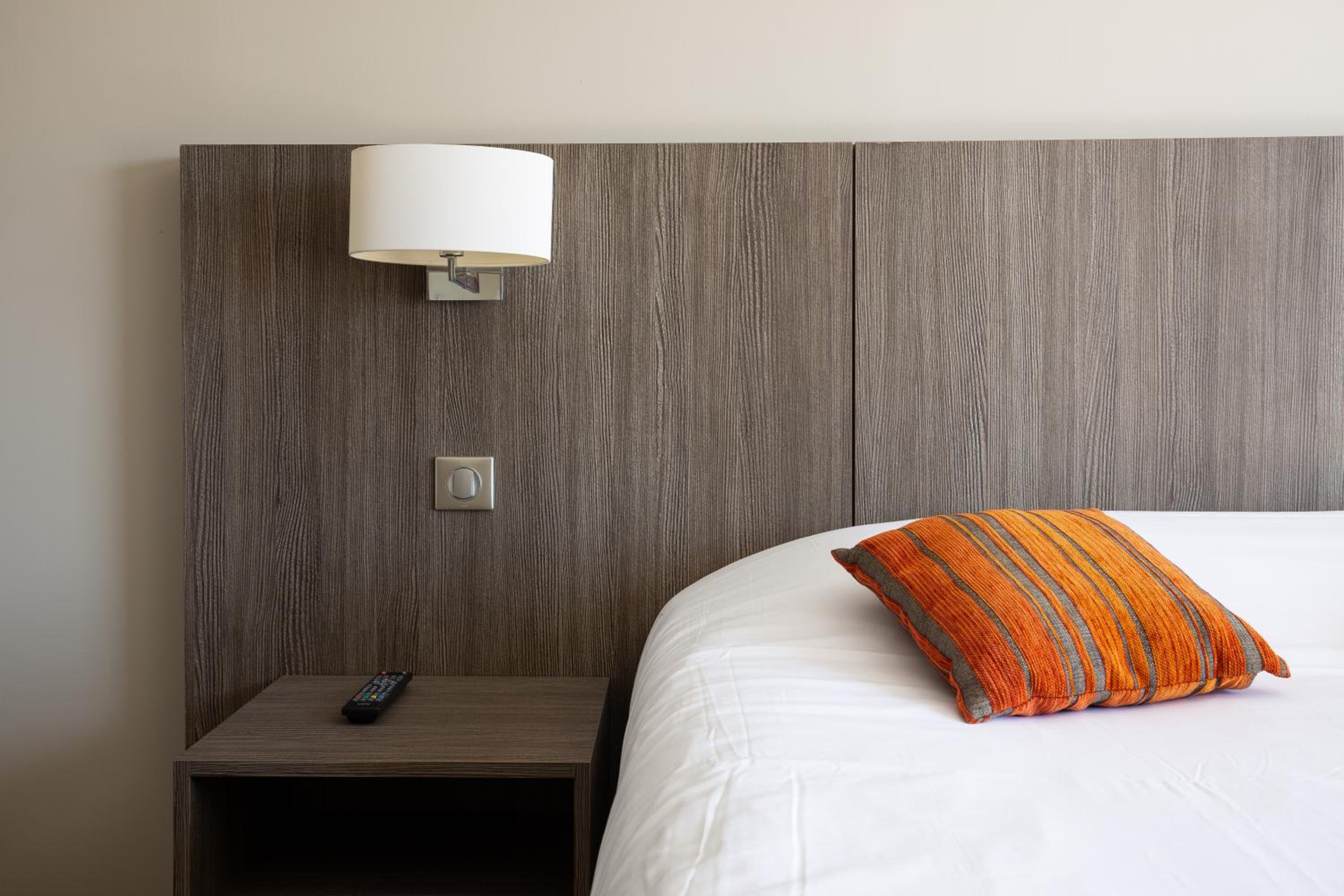 Superior Double Room - Photo 12