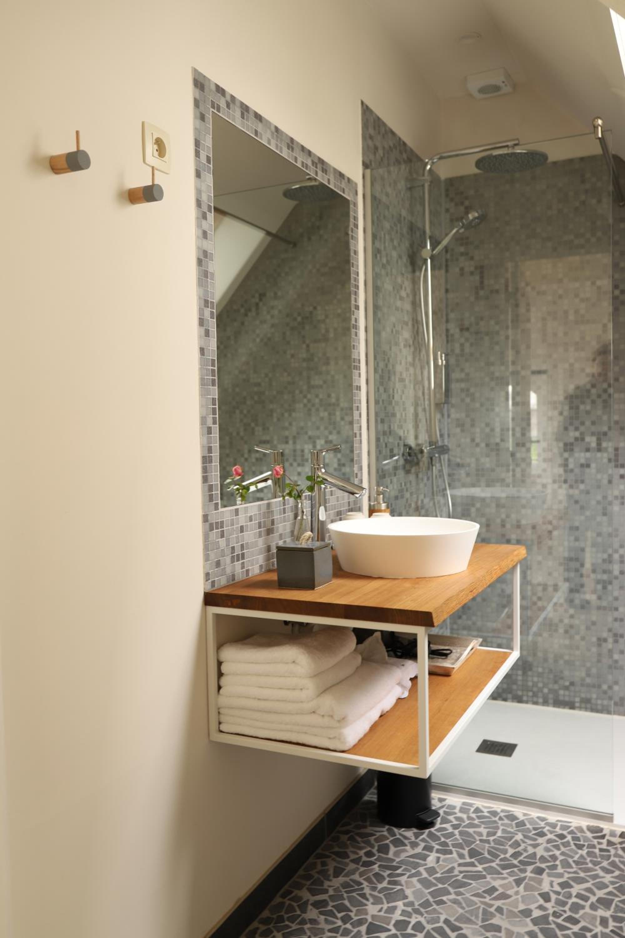 Triple Room with Shower photo 1