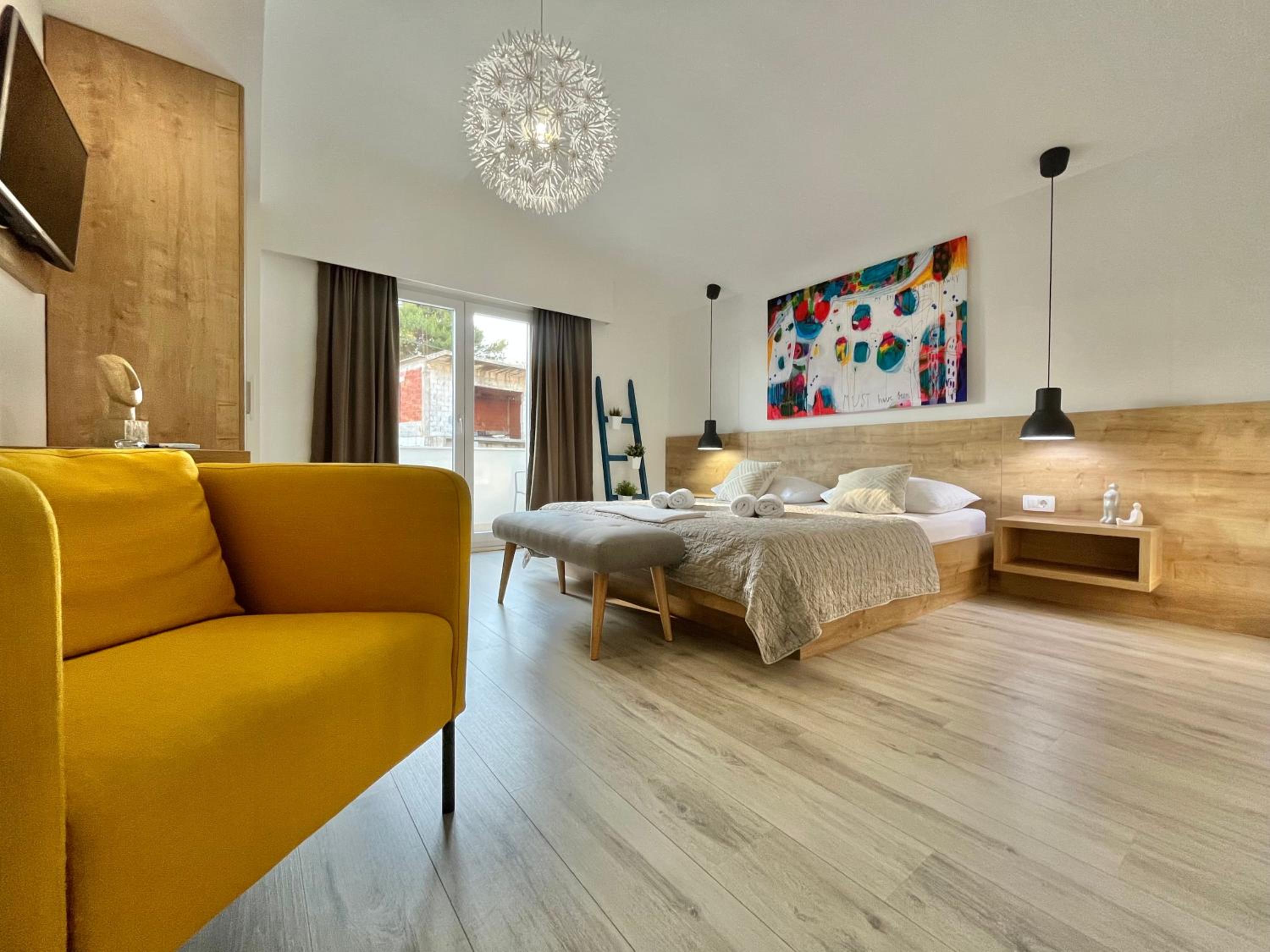Large Double or Twin Room