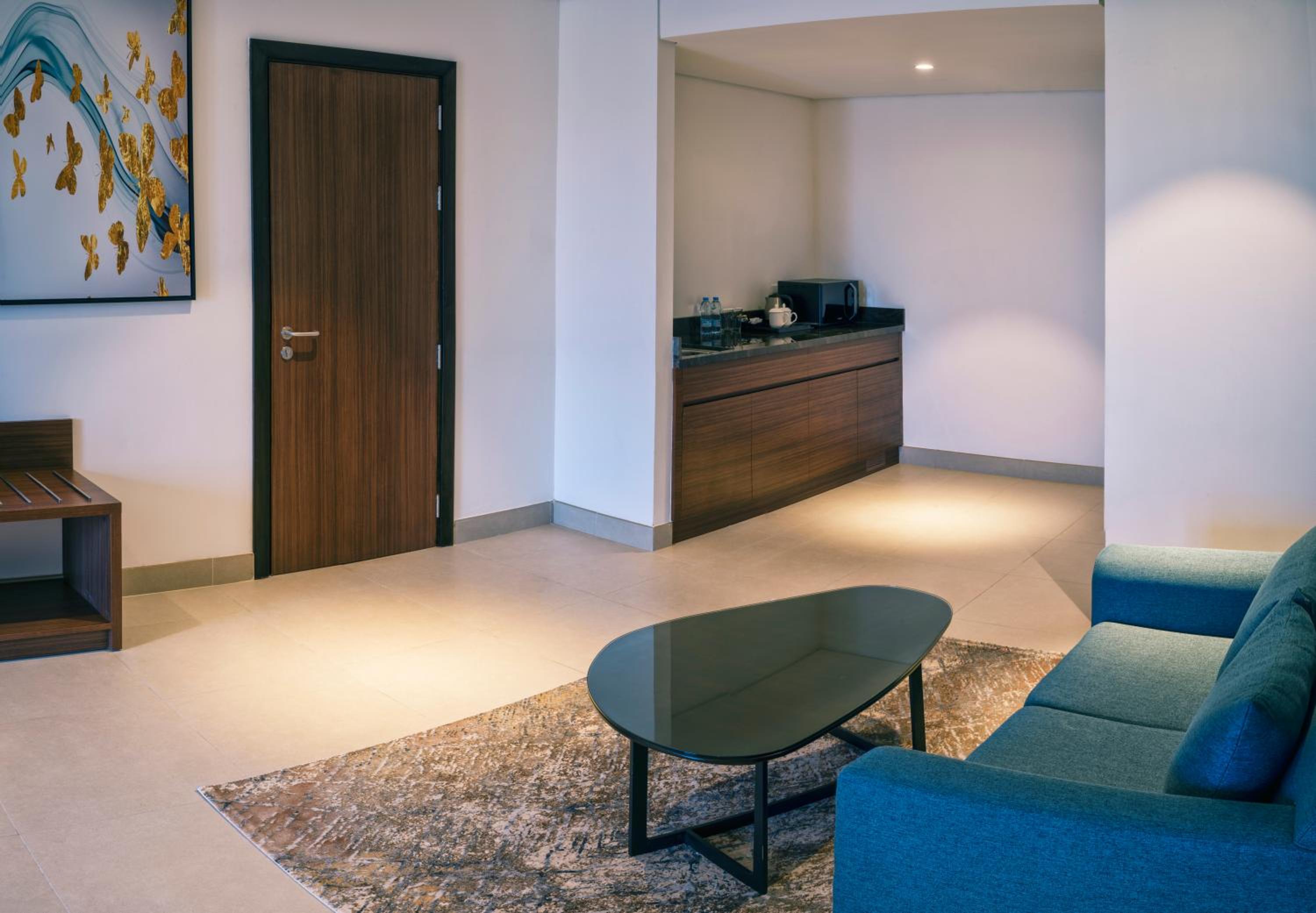 Deluxe Suite photo 3