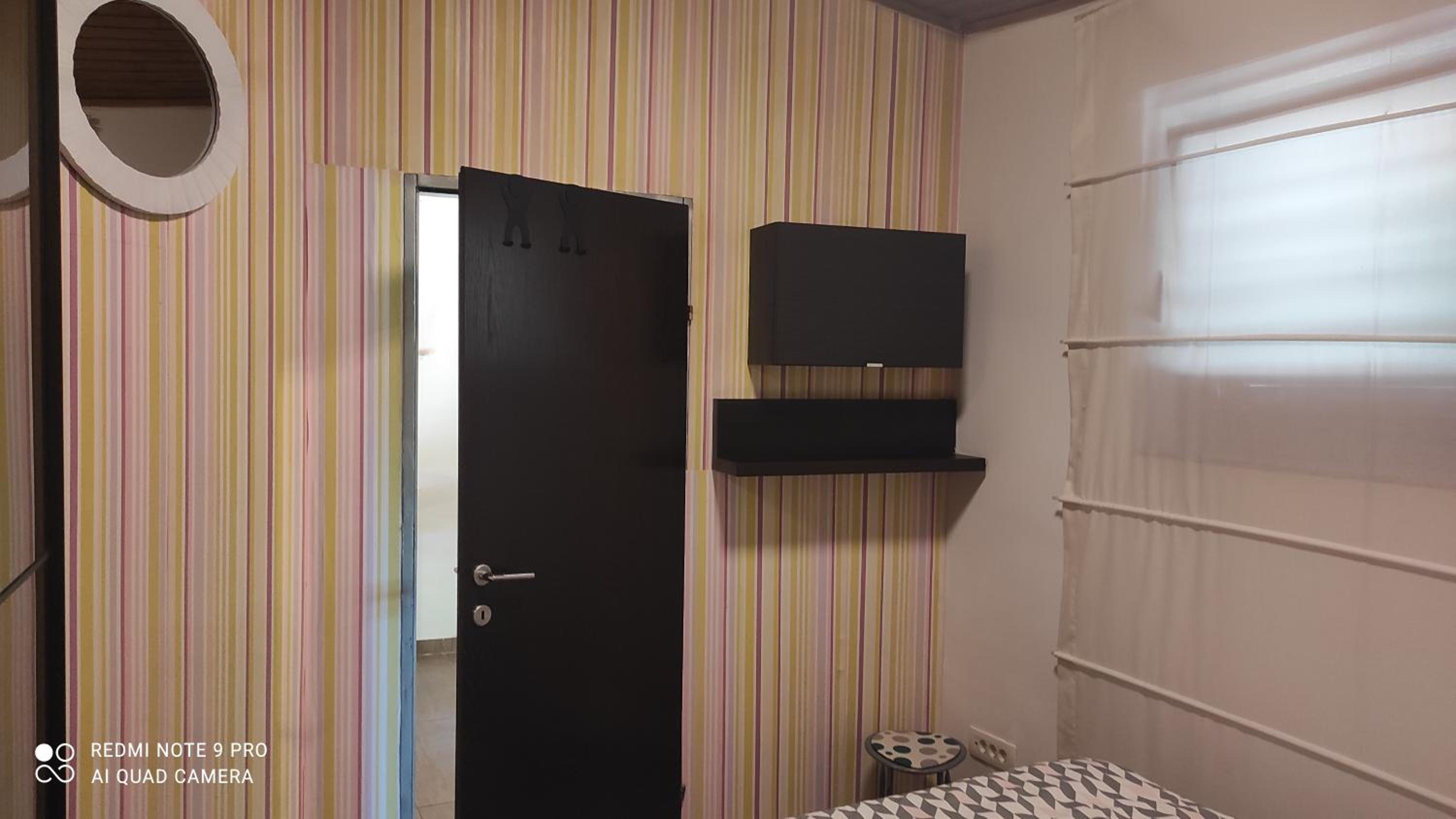 One-Bedroom Apartment photo 3