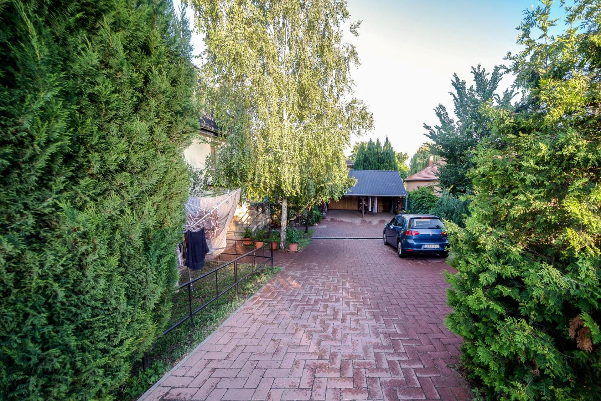 Apartment - Photo 26