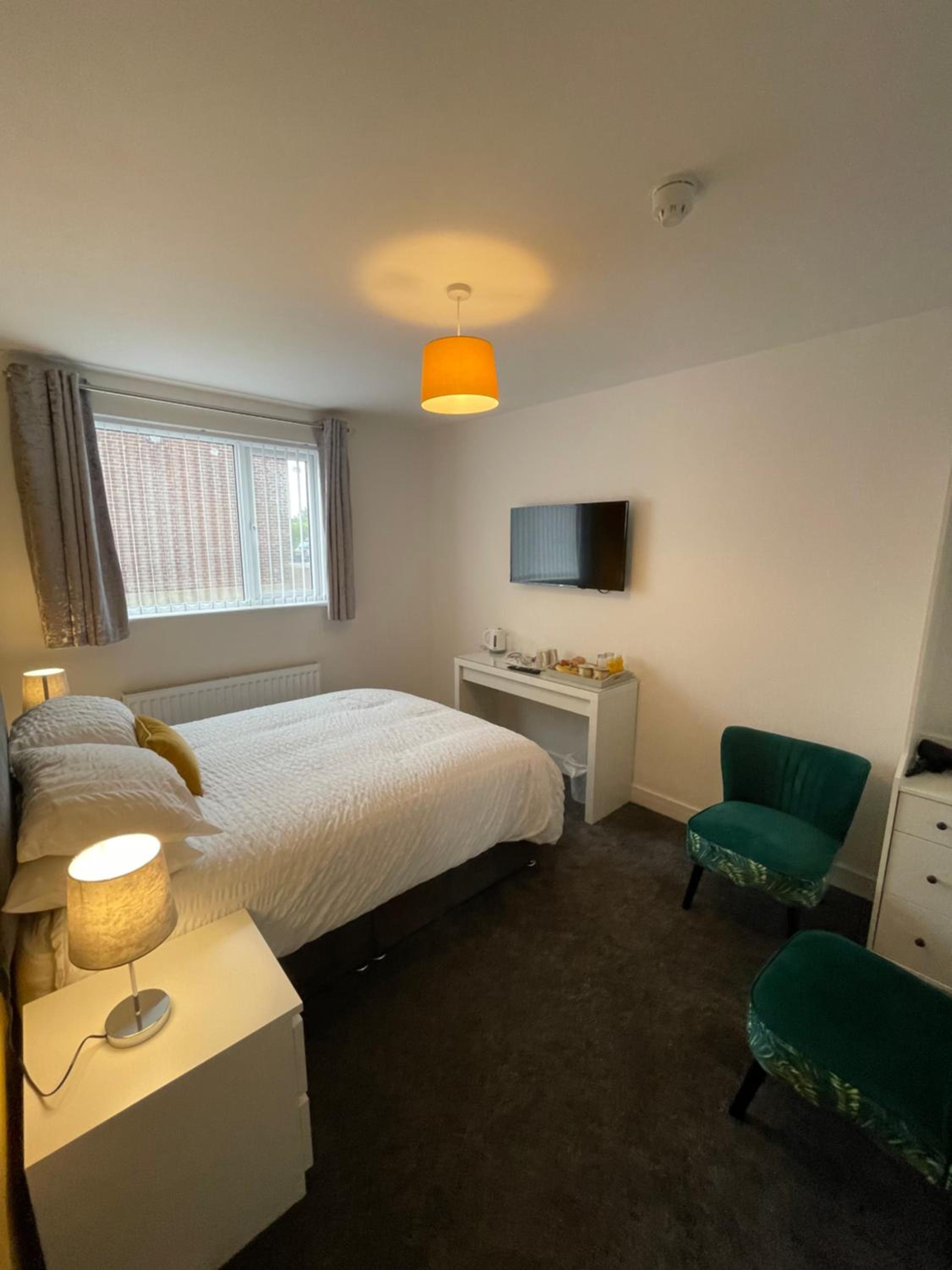 Double Room - Photo 4