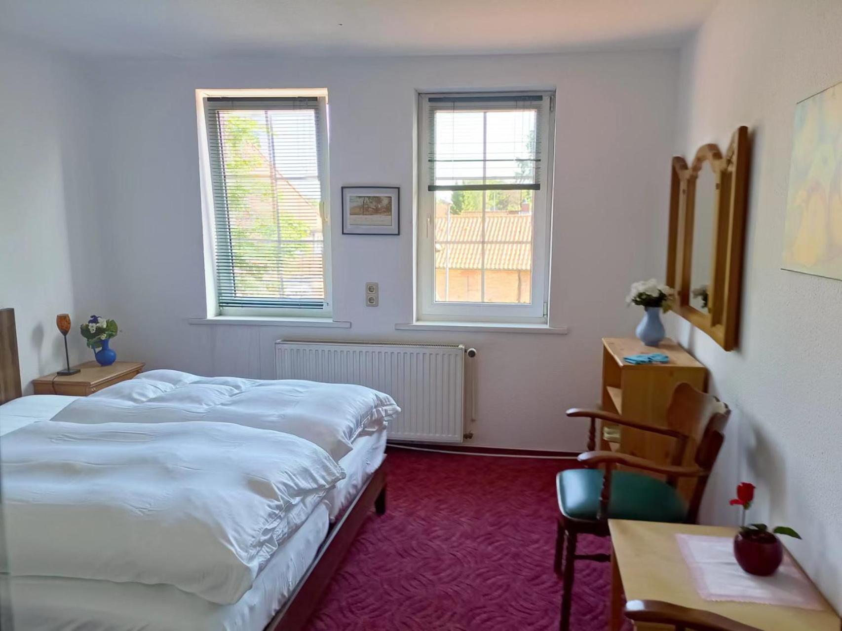 Double Room with Shared Toilet photo 2
