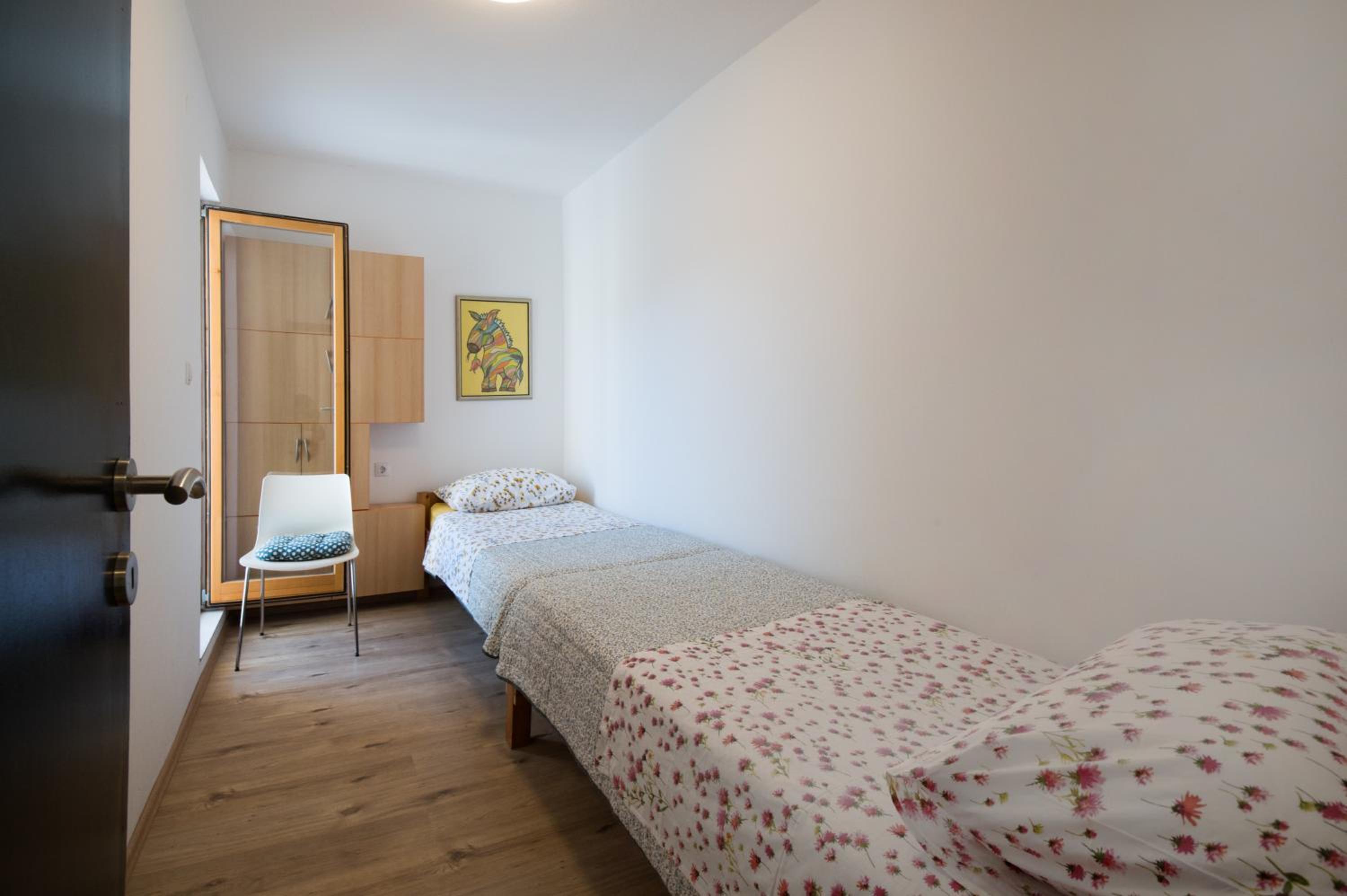 Four-Bedroom House photo 1