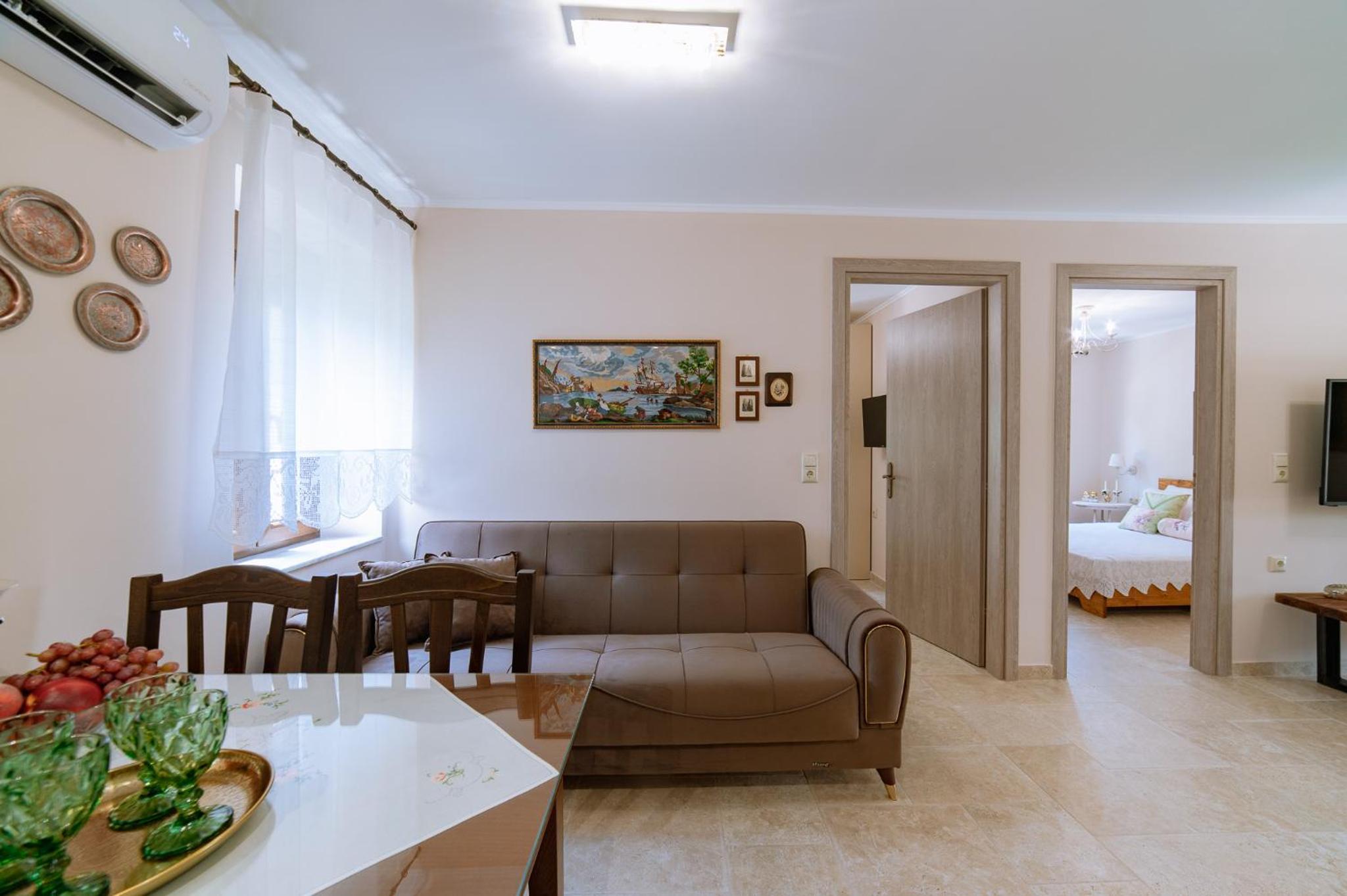 Two-Bedroom House photo 3